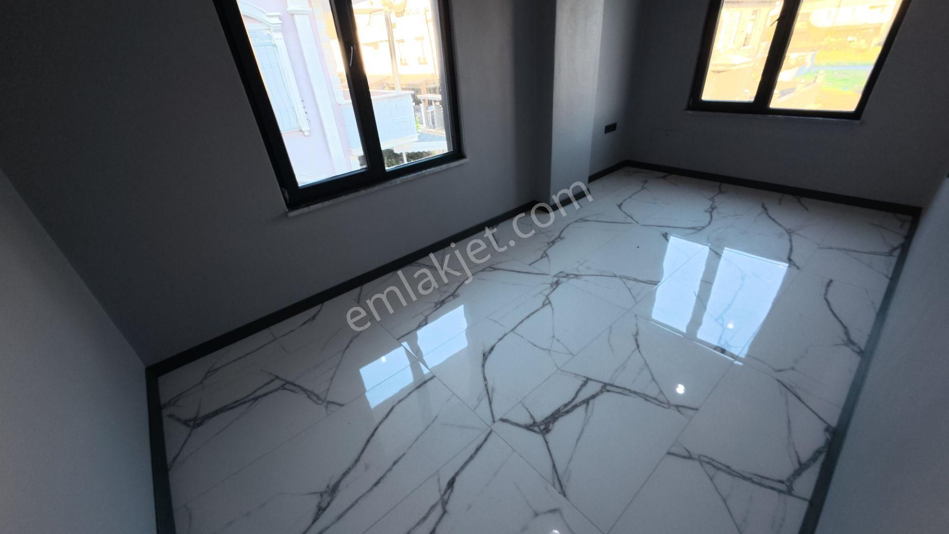 Sakarya Kocaali'de Deniz Gören Geniş Bahçeli 3+1 Modern Villa - Görsel 17