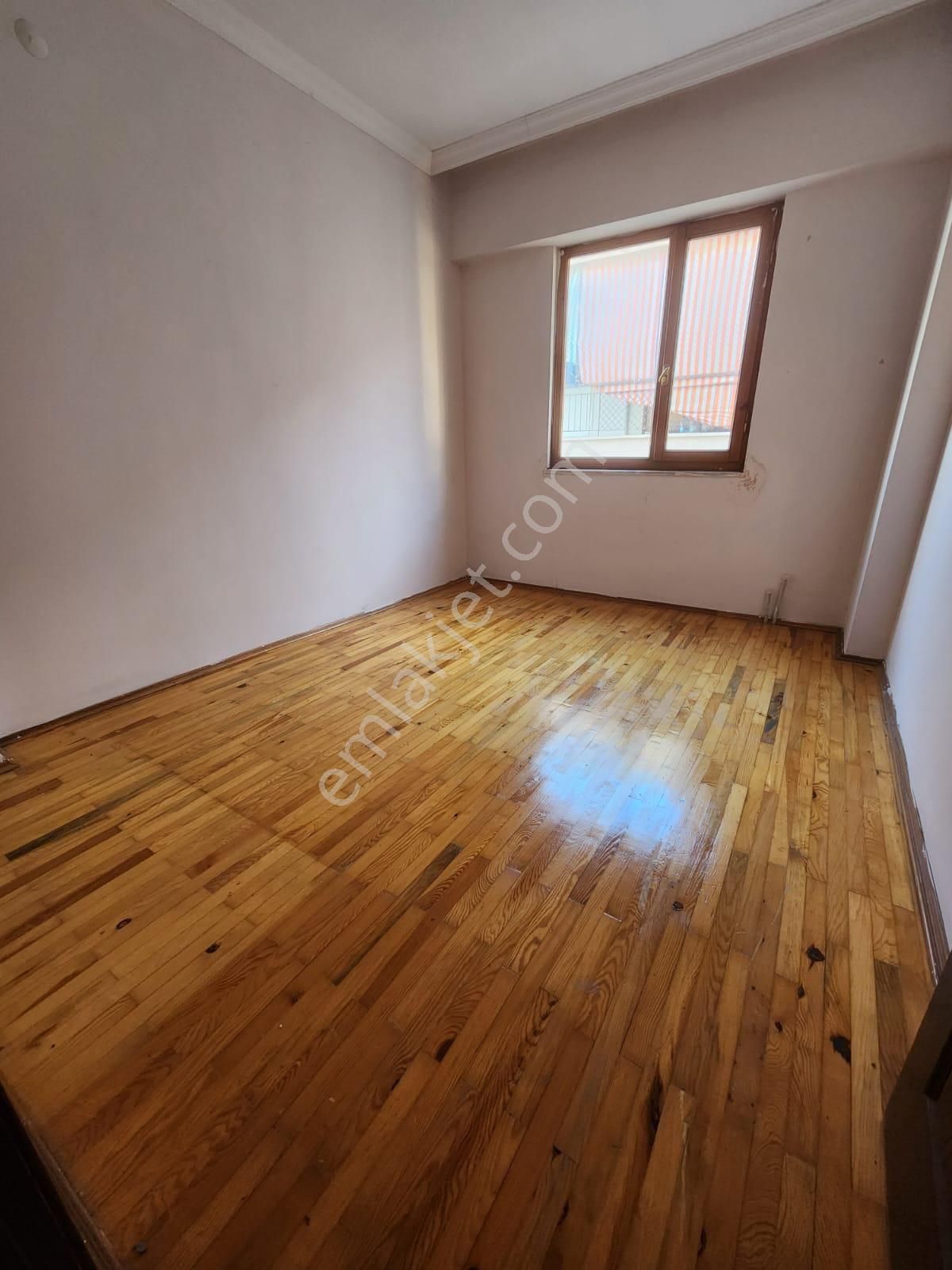 Dutlubahçe Mahallesi Cadde Üzerindenet 160 M² • 3+1 • Ebeveyn Banyolu • Asansörlü - Görsel 10