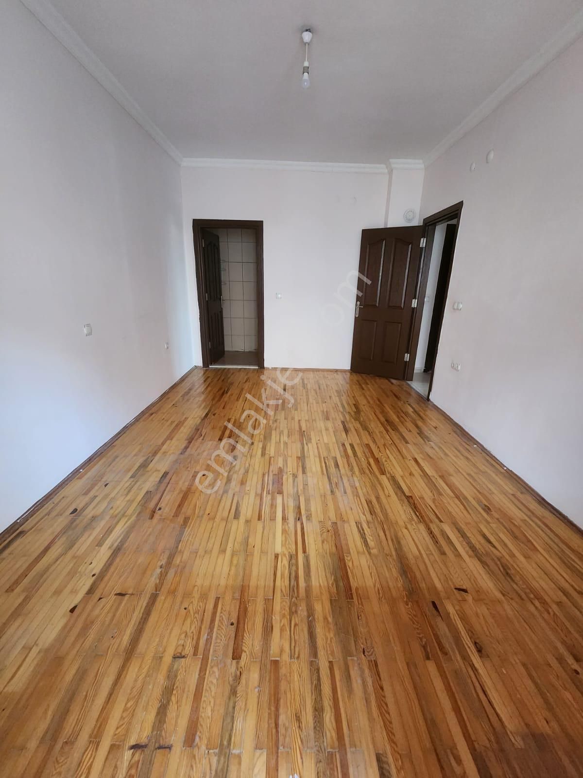 Dutlubahçe Mahallesi Cadde Üzerindenet 160 M² • 3+1 • Ebeveyn Banyolu • Asansörlü - Görsel 7