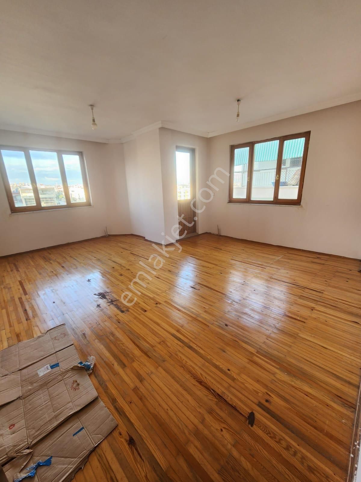 Dutlubahçe Mahallesi Cadde Üzerindenet 160 M² • 3+1 • Ebeveyn Banyolu • Asansörlü - Görsel 17