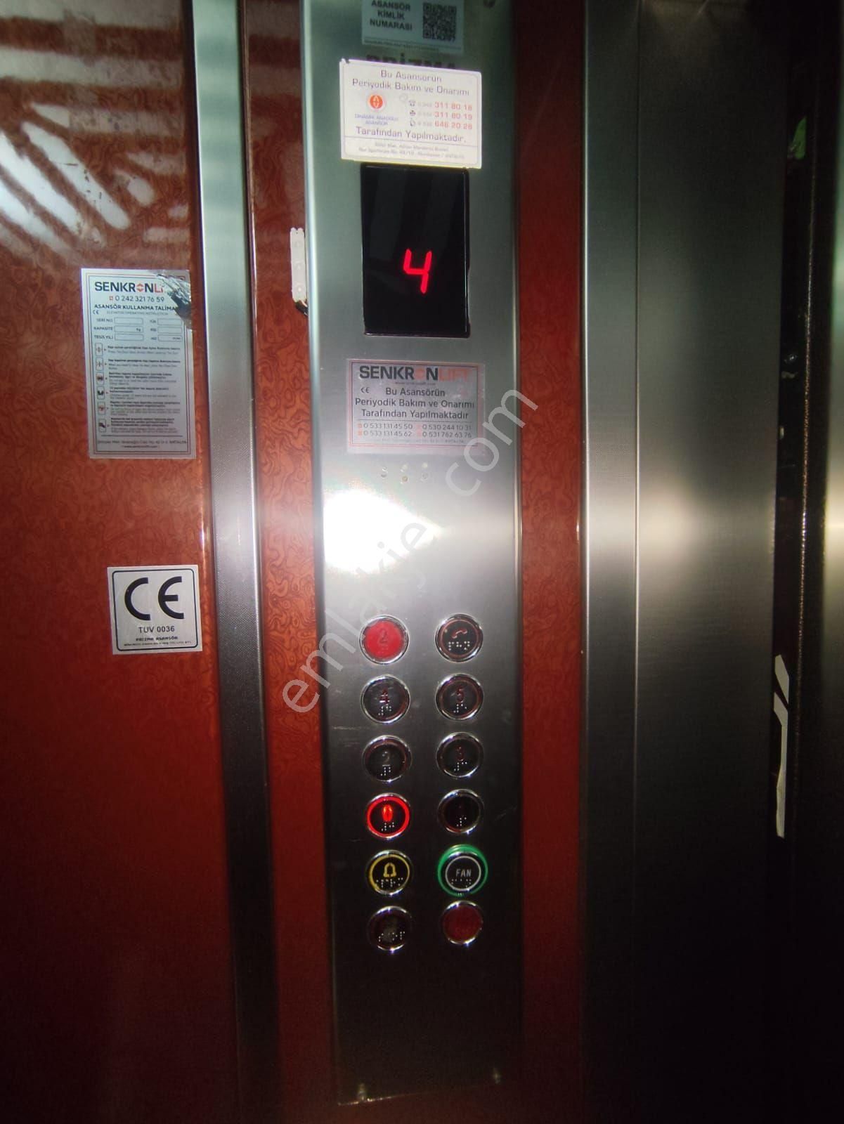 Dutlubahçe Mahallesi Cadde Üzerindenet 160 M² • 3+1 • Ebeveyn Banyolu • Asansörlü - Görsel 25