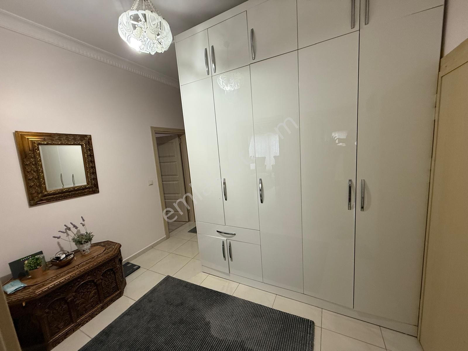Barış'tan Soğuksu Fulya Sokakta 155 M2 3+1 Lüks Kapalı Otoparklı - Görsel 9