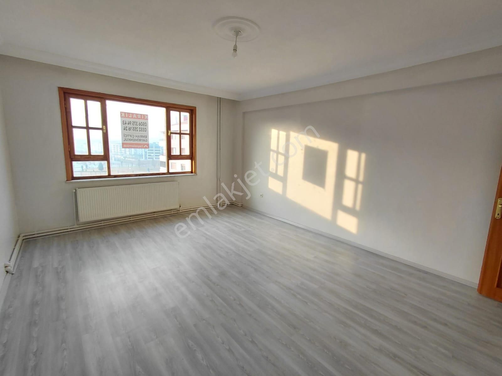 Emrah Çiftci'den Selçuklu Yazır Mah.beyhekim Cad.yanı Kiralık 3+1 Arakat Kombili Daire - Görsel 7
