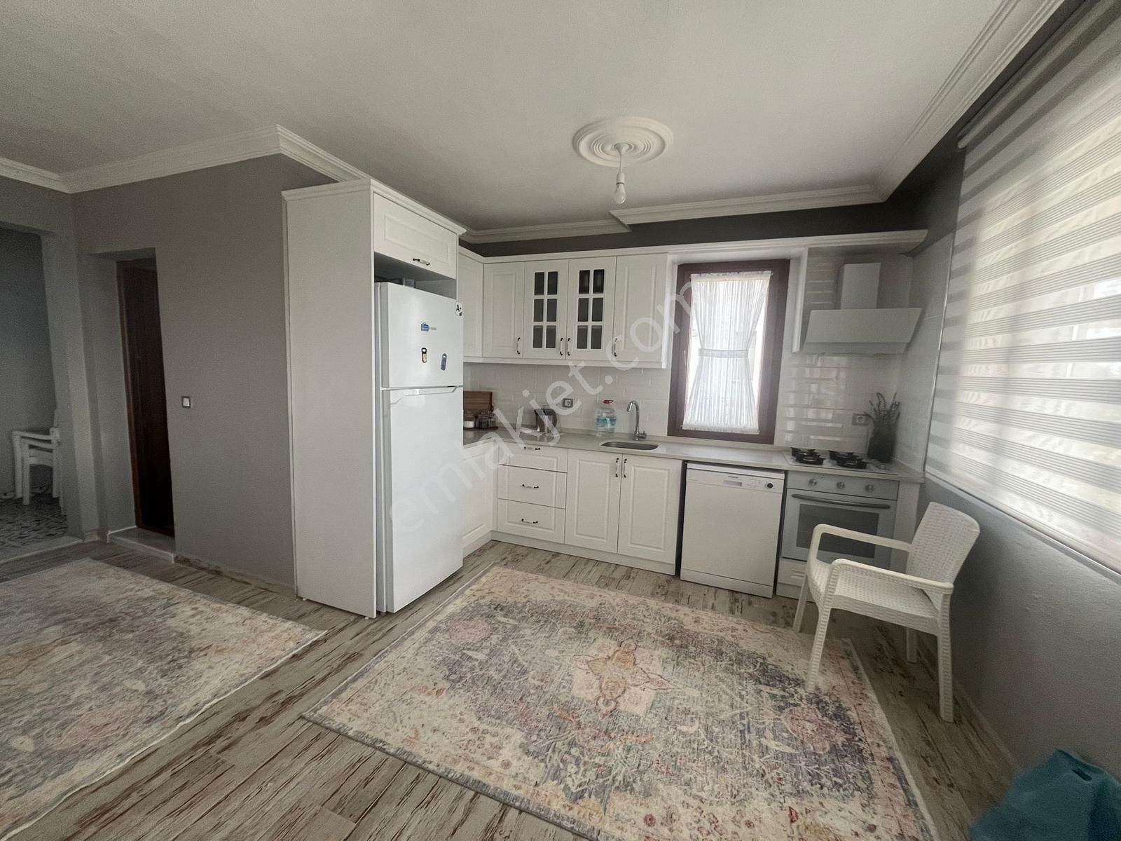 Uzun Gayrimenkul'den Büyüksümbüller'de 2 Adet Villa Tek Fiyatına - Görsel 6