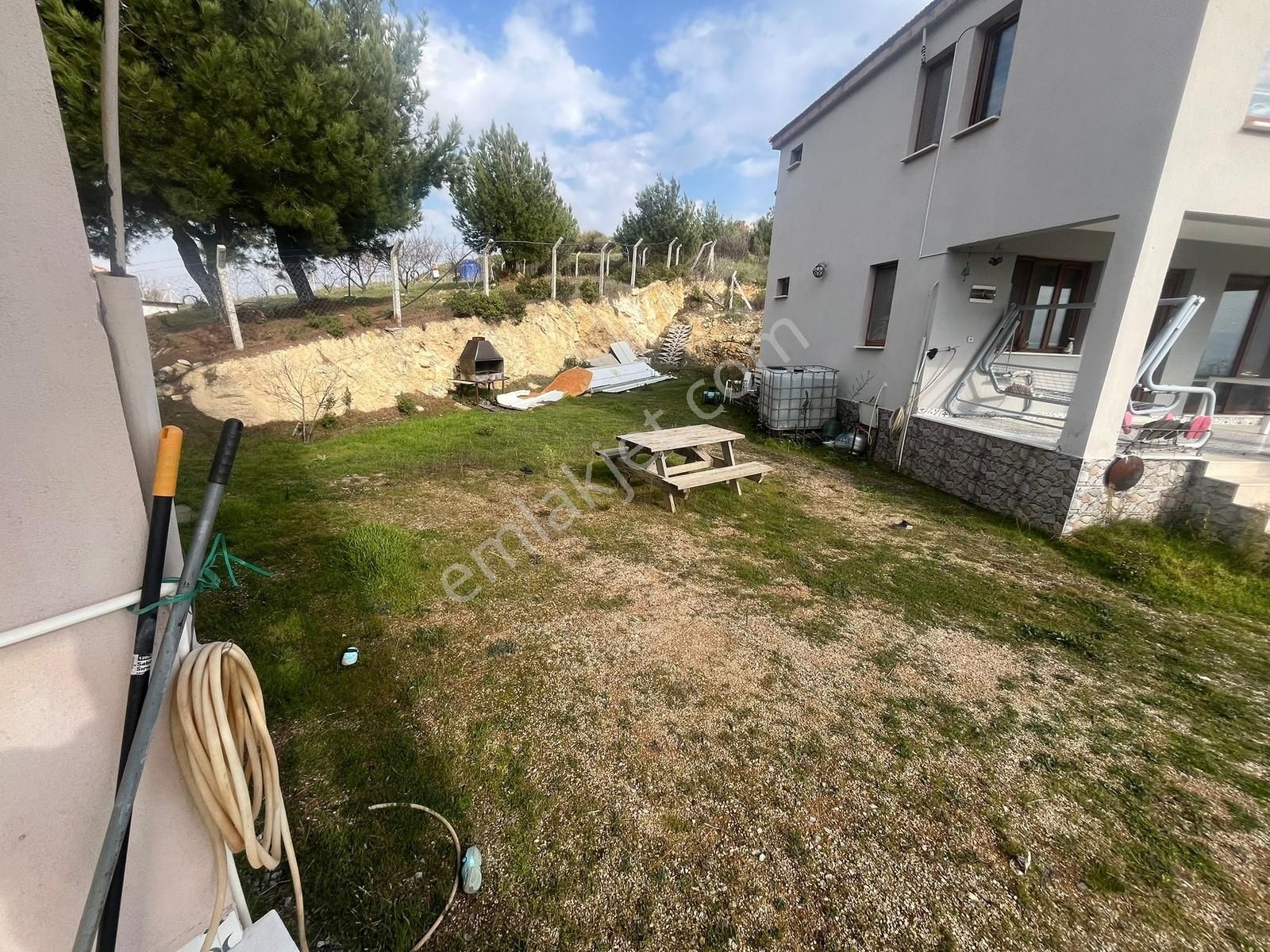 Uzun Gayrimenkul'den Büyüksümbüller'de 2 Adet Villa Tek Fiyatına - Görsel 2