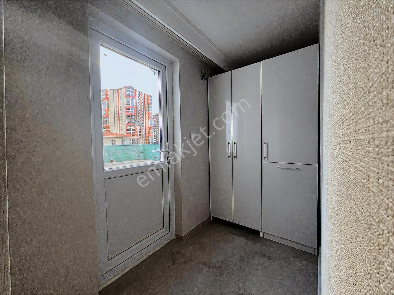 Karakeçili Cad. Üzeri Full Yapılı Asansörlü {katta} 4+1 Dublex - Görsel 21