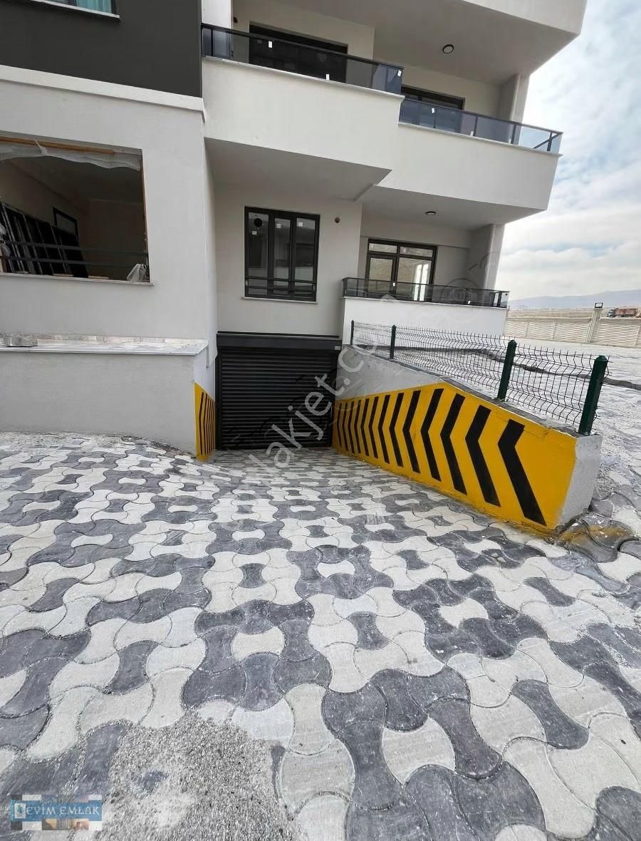 Selahaddin Eyübide Kahramanlar Cdsinde Yüksek Giriş 2+1 Daire - Görsel 10