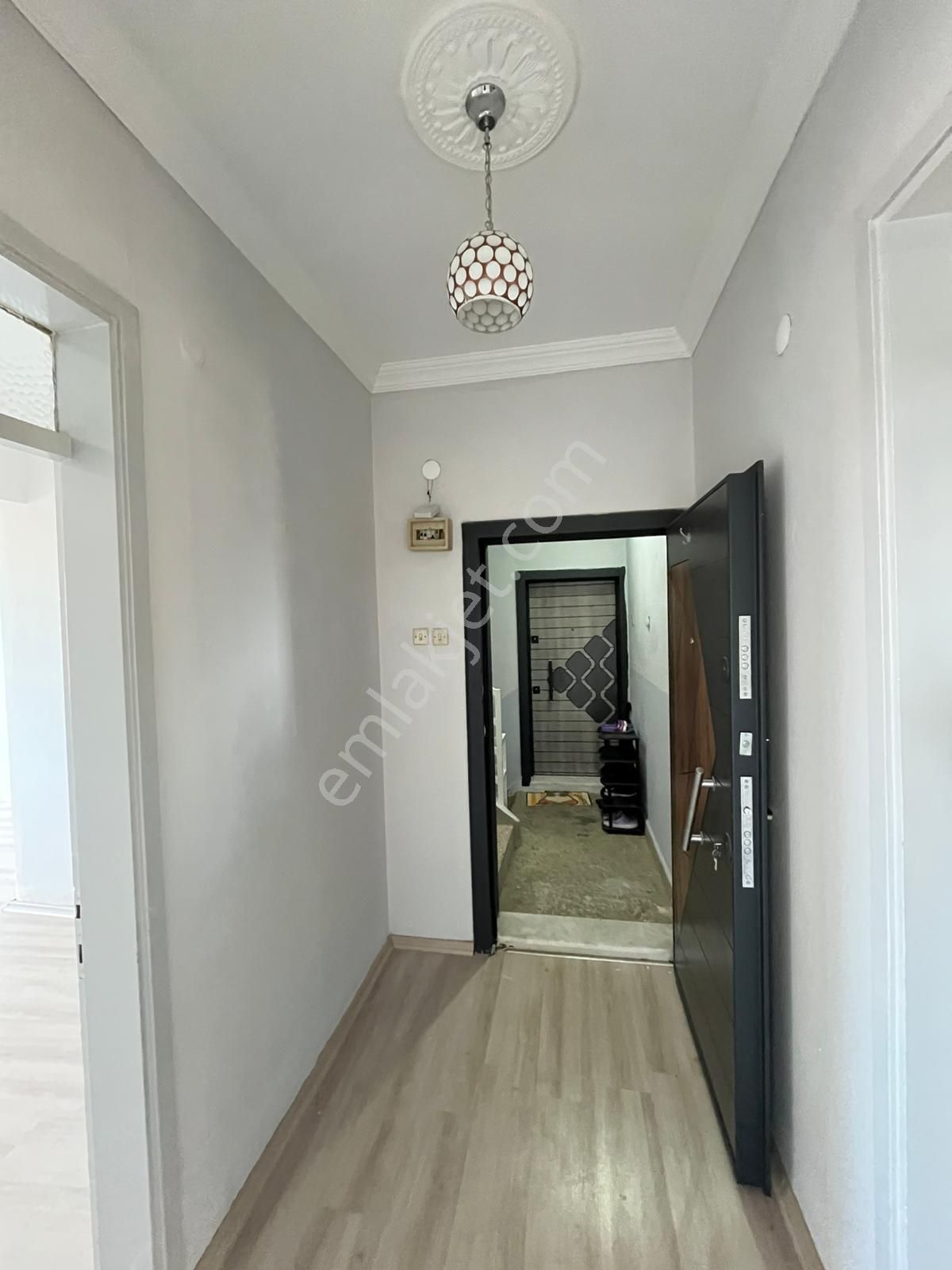 Aydoğdu Mahallesi Salı Pazarı Cadde Üzerinde 2+1 Satılık Daire - Görsel 12