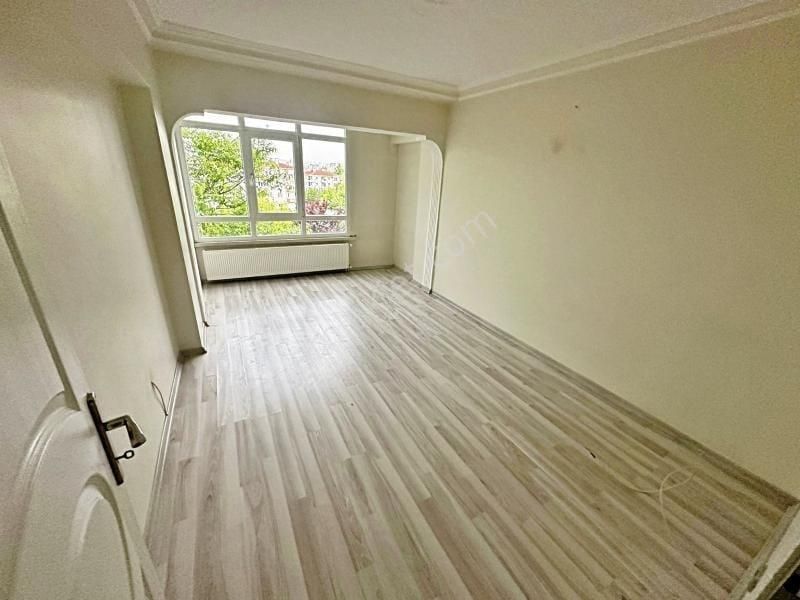 Sevindik'ten Laletren Yakını 1.arakat 115m2 3+1 Satılık Daire - Görsel 5