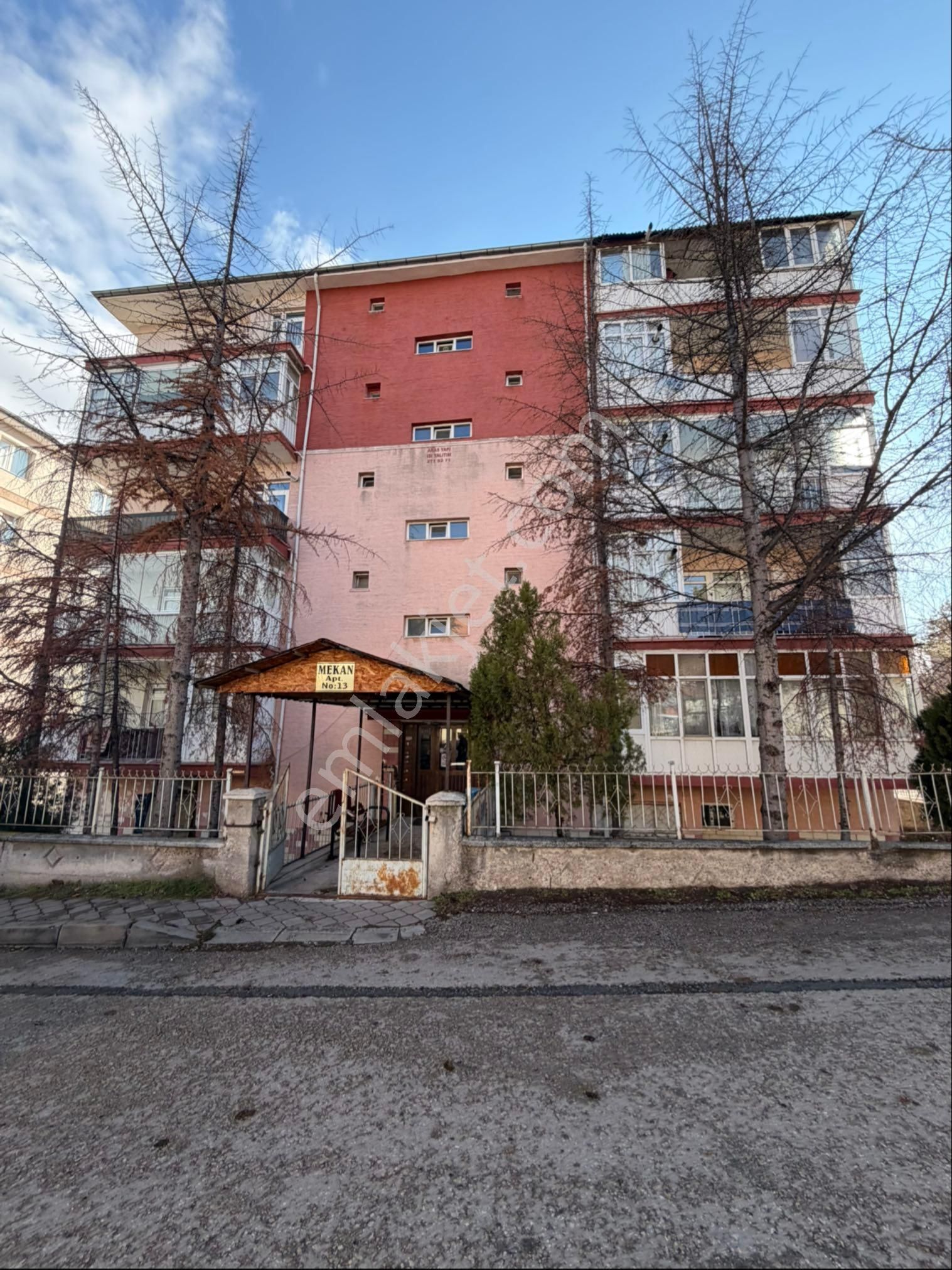 A L C Den Ara Katta Merkezi Konumda 3+1 Kiralık Daire - Görsel 1