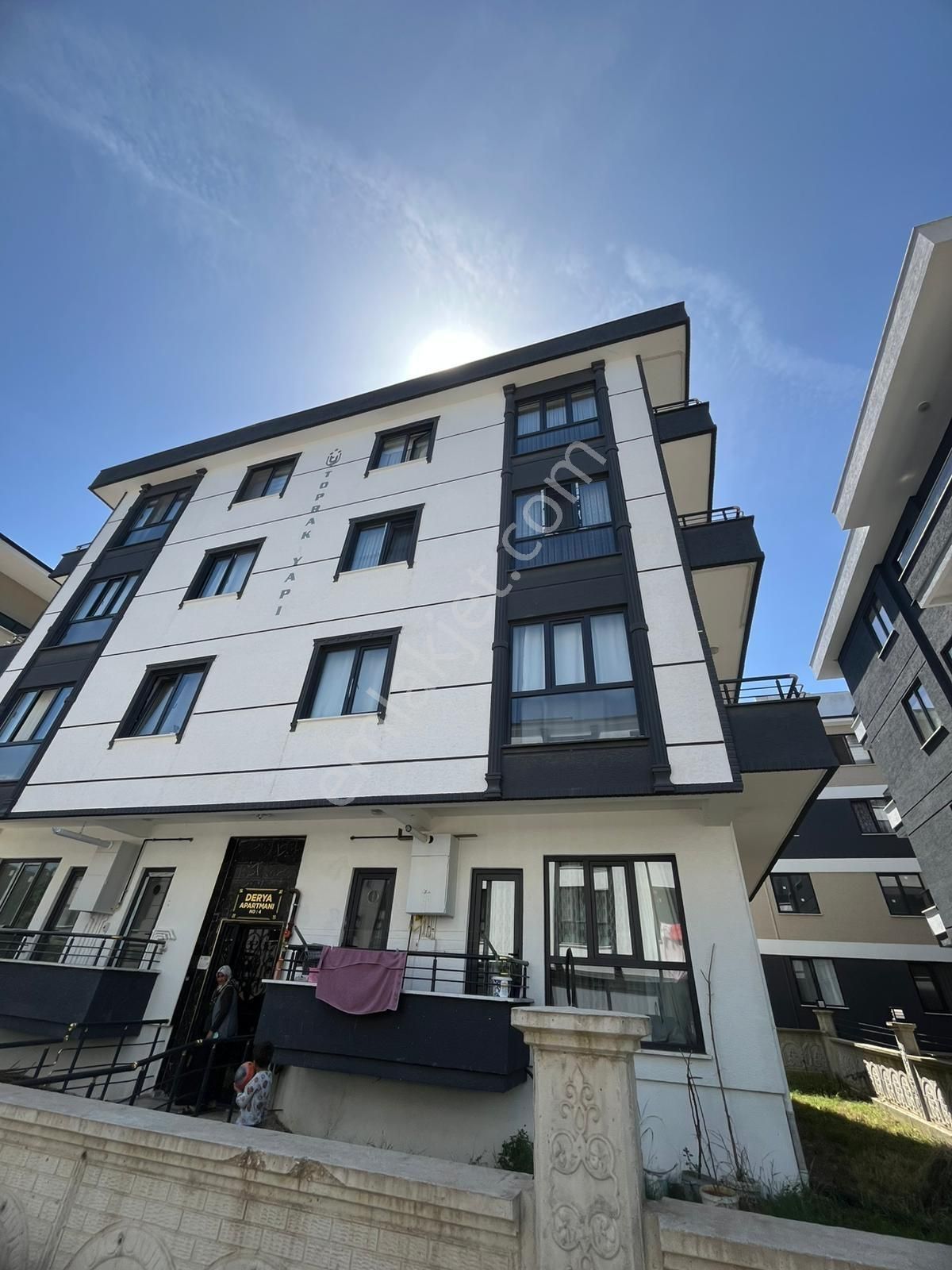 Blue Yatırımdam Harika Konum Ara Kat 2+1 Daire Yeni Bina!!!