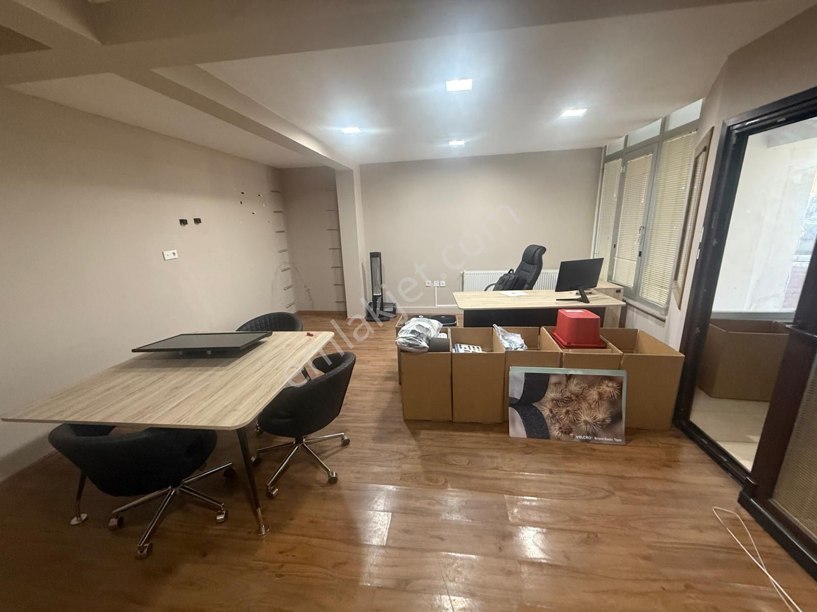 E-5 Karayoluna 30 Metre Mesafede Çift Katlı 430 M2 Dükkan - Görsel 5