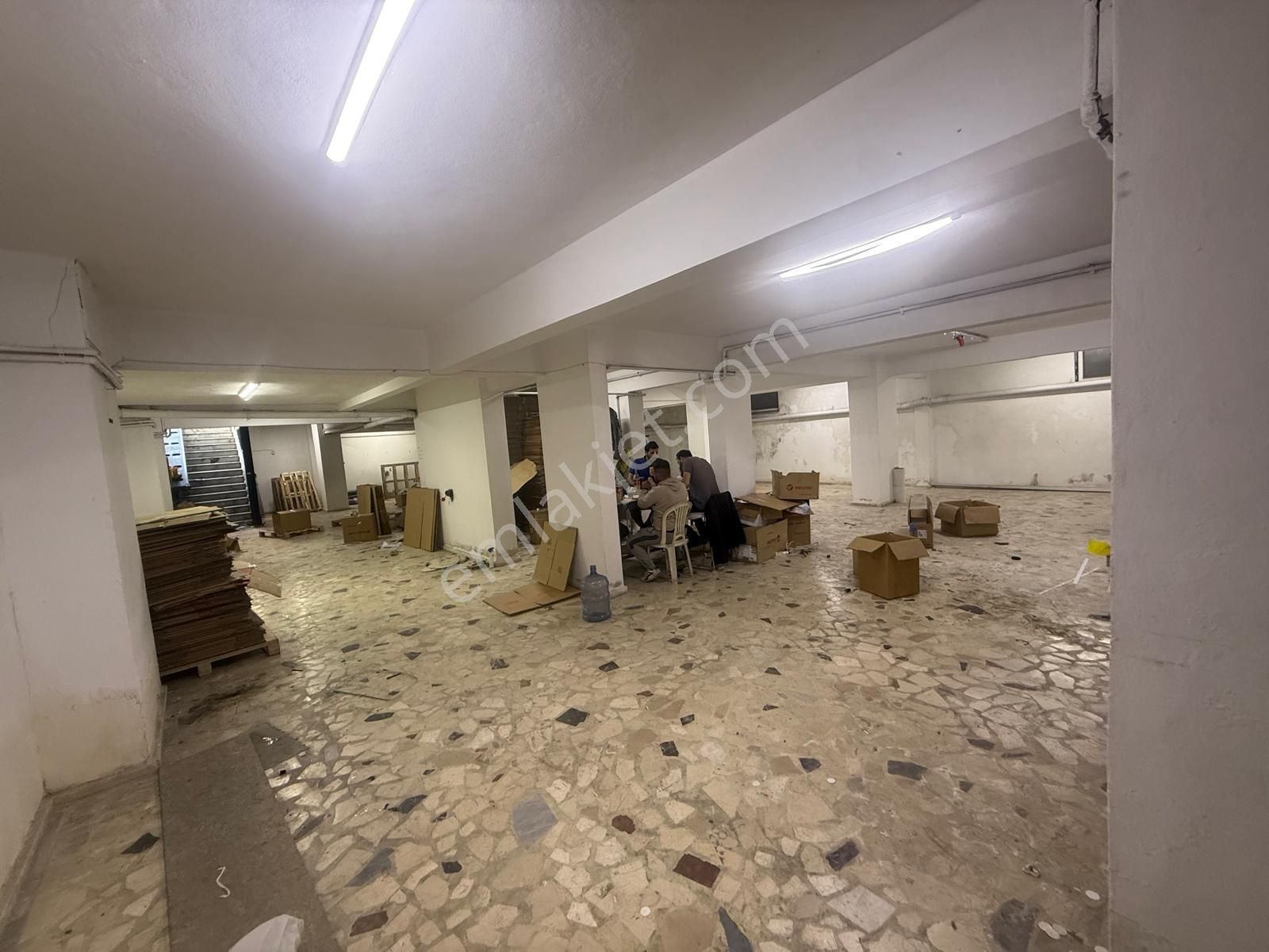 E-5 Karayoluna 30 Metre Mesafede Çift Katlı 430 M2 Dükkan - Görsel 2