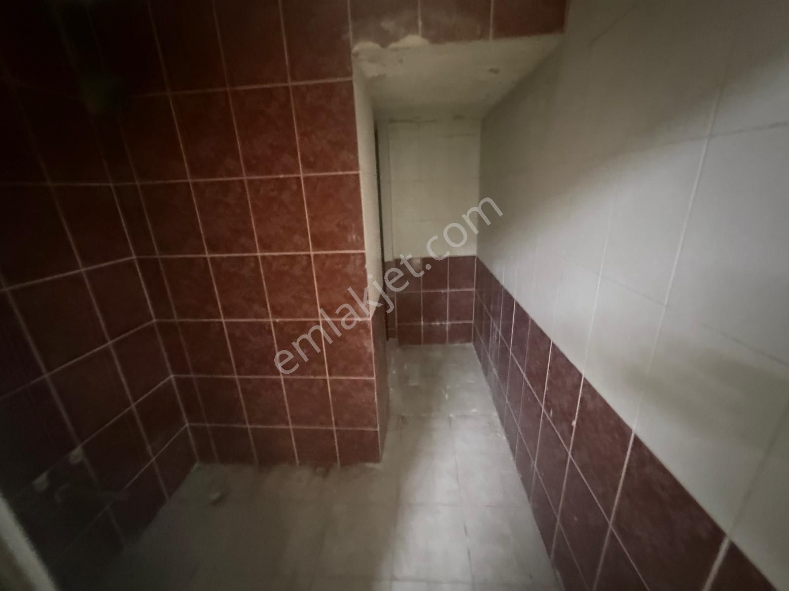 E-5 Karayoluna 30 Metre Mesafede Çift Katlı 430 M2 Dükkan - Görsel 22