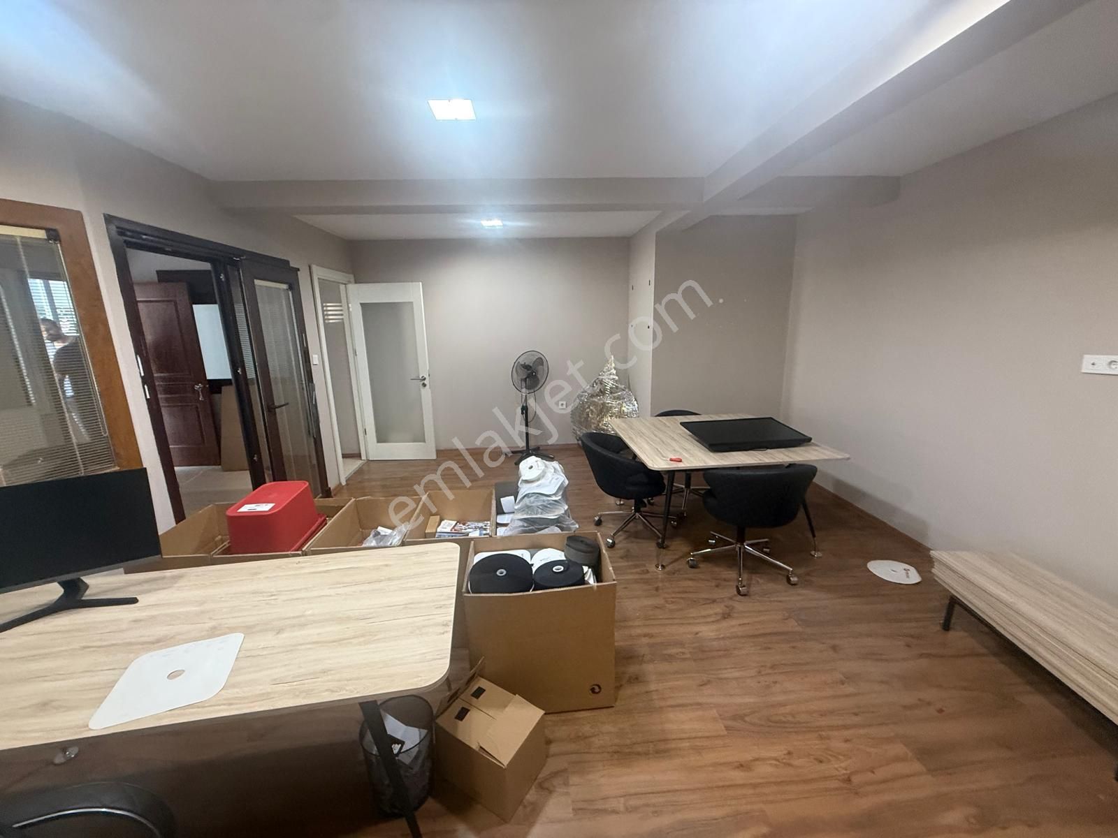 E-5 Karayoluna 30 Metre Mesafede Çift Katlı 430 M2 Dükkan - Görsel 6