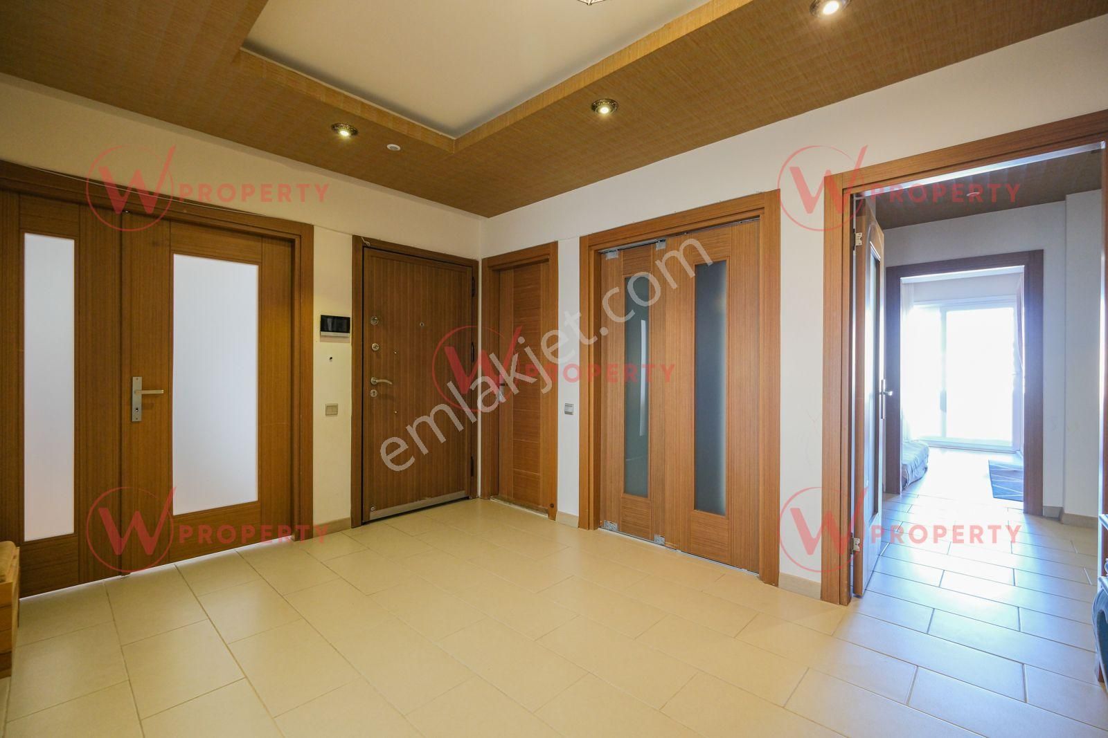 W Property Gold Resıdence Yenişehir'de Yüksek Kat Panoramik 5+1 - Görsel 8