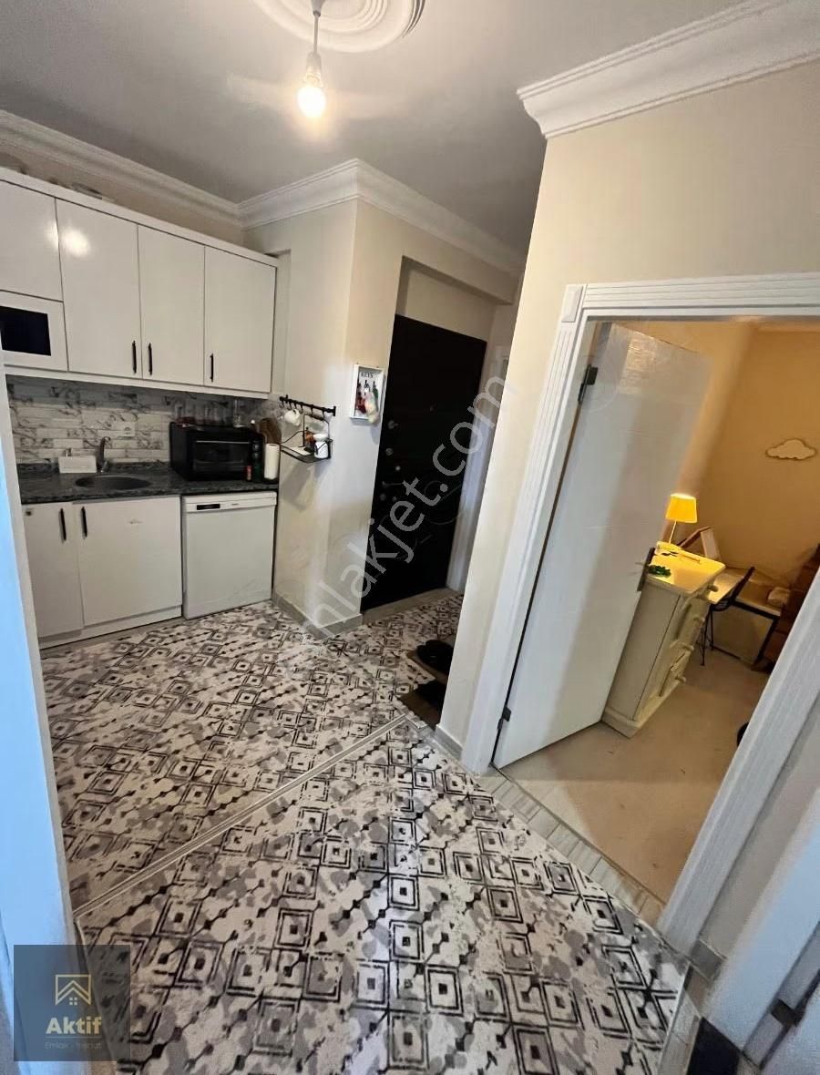 Kent Meydanı Dibi 1+1 13 Yıllık Mükemmel Genişlikte 80 M2 - Görsel 29