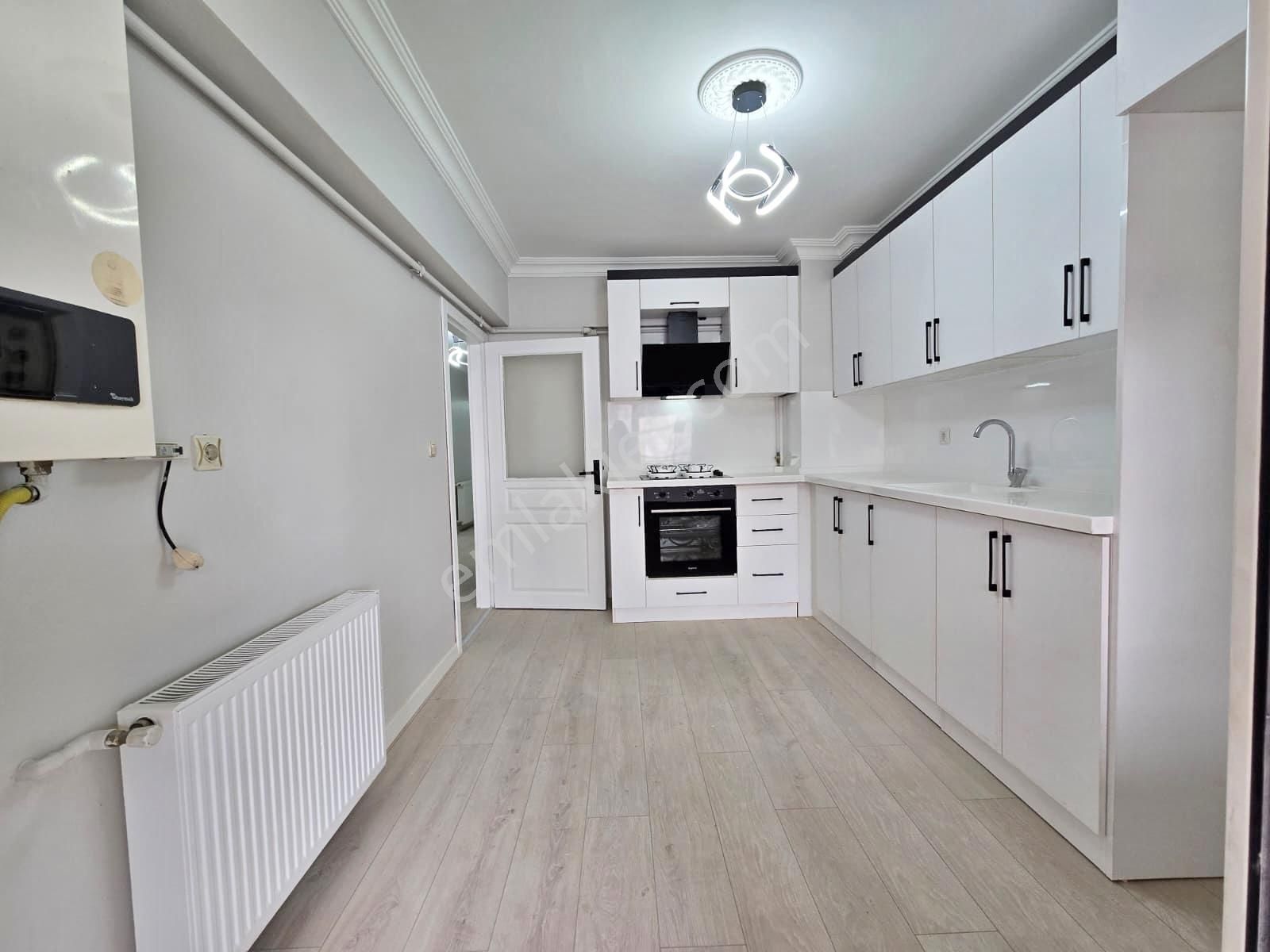 Süvari'de Gimsa Avm. Yanı 3+1 Krediye Uygun Ön Cephe Daire - Görsel 4