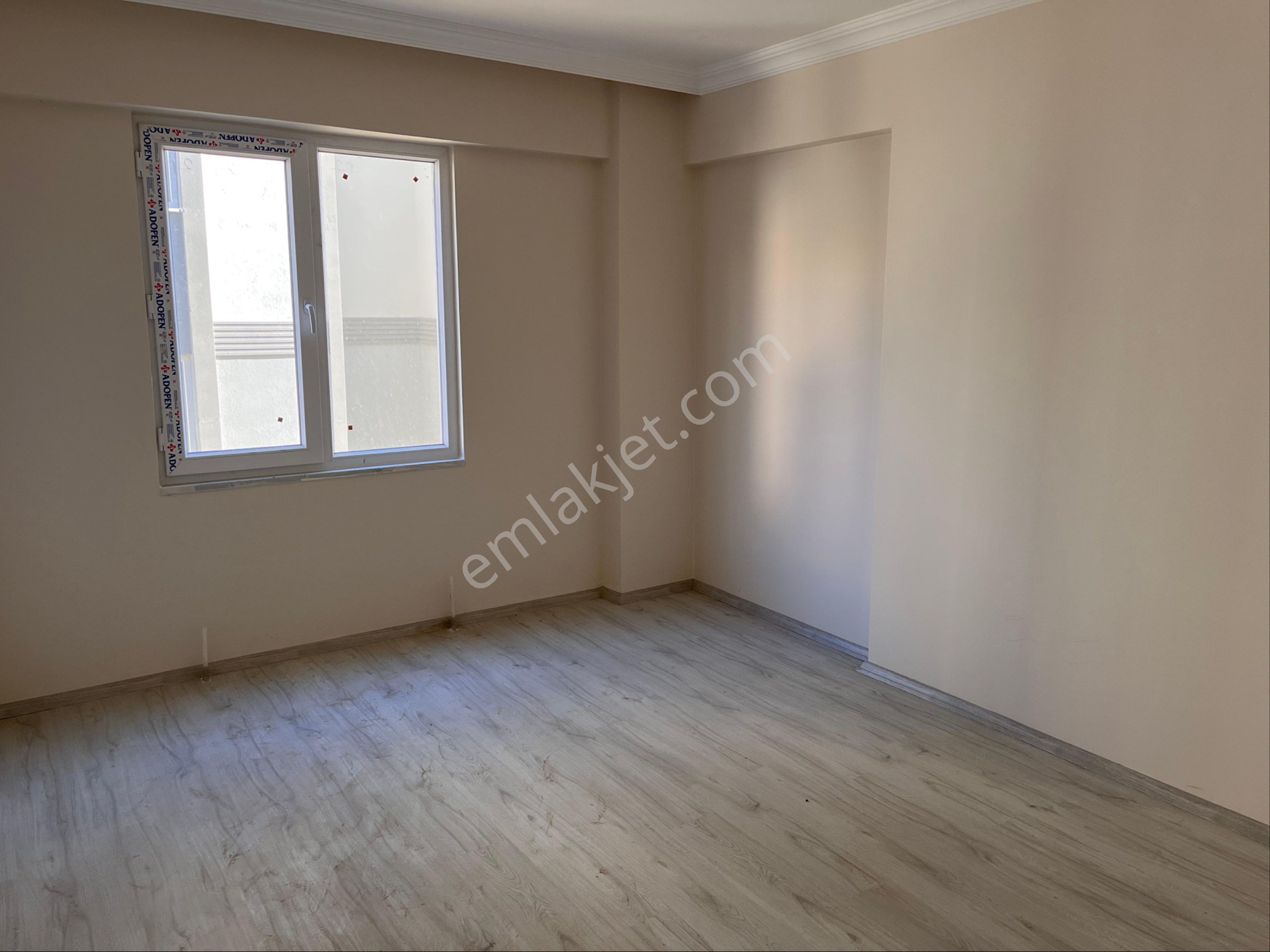 Şarköy Cumhuriyet Mh. Bahçe Katı Havuzlu Sitede Doğa Manzaralı (0) Yazlık - Kışlık Daire Satılık - Görsel 4