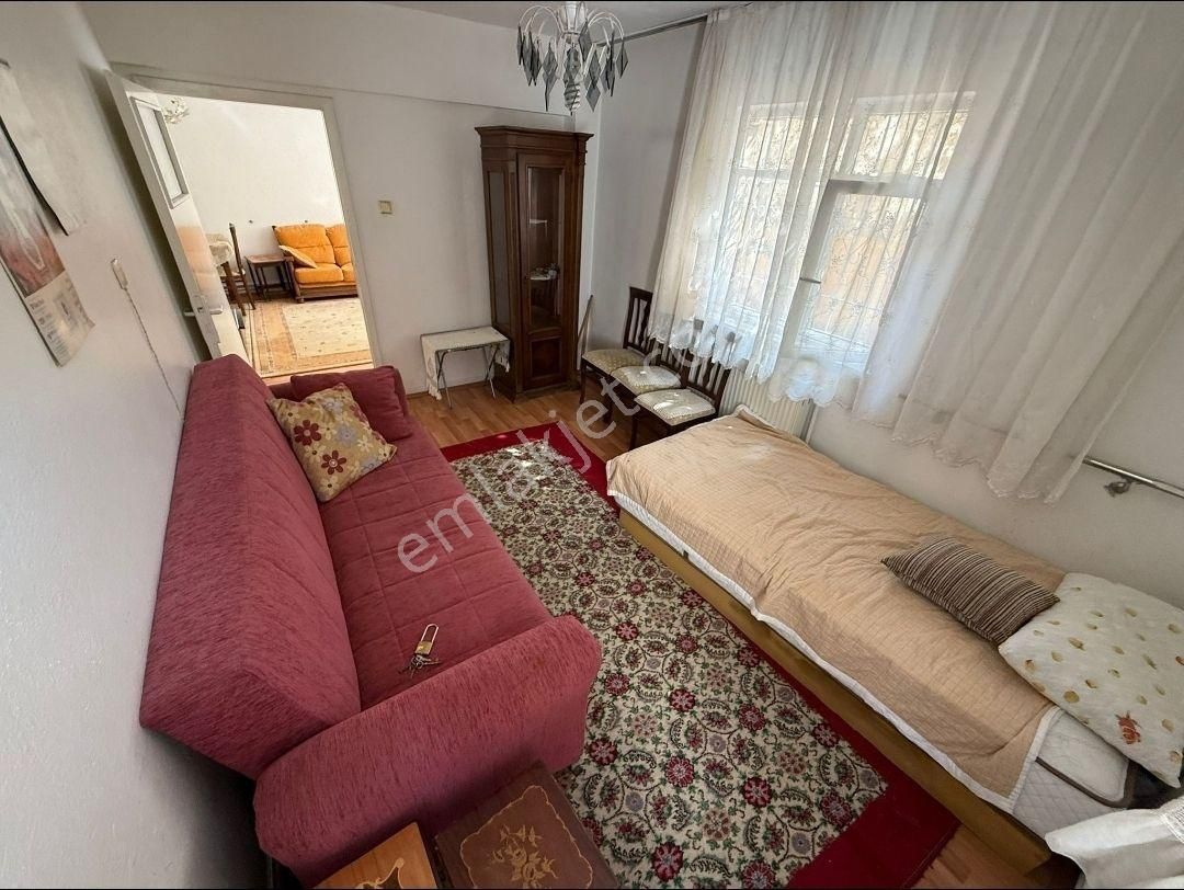 Tepebaşı Göbekte Cadde Yakını 3+1 Yüksek Giriş Fırsat Dairesi - Görsel 14