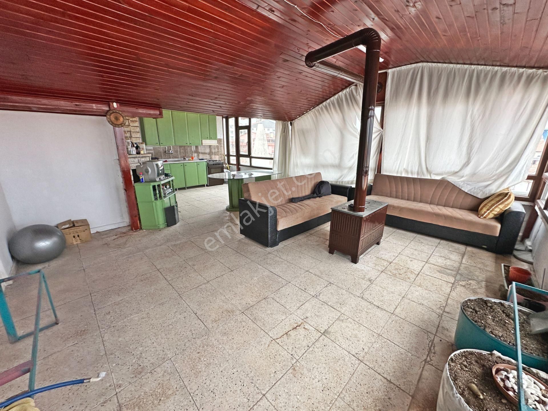 Aşıkveysel Mahallesinde Full Yapılı Manzaralı 4+1 Satılık Dublex