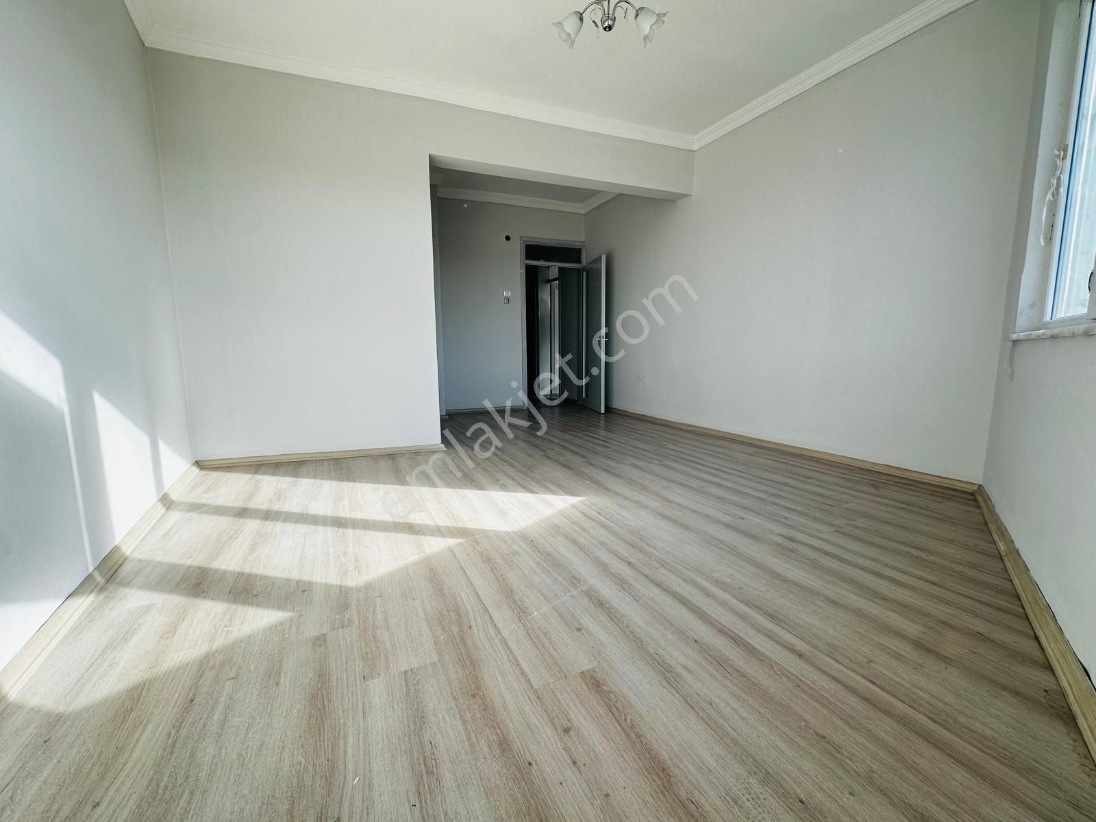 🏡 Göl-san Gayrimenkul’den 🏡 Aydoğdu Mahallesinde Cadde Üzeri Fırsat 2+1 !!! - Görsel 6