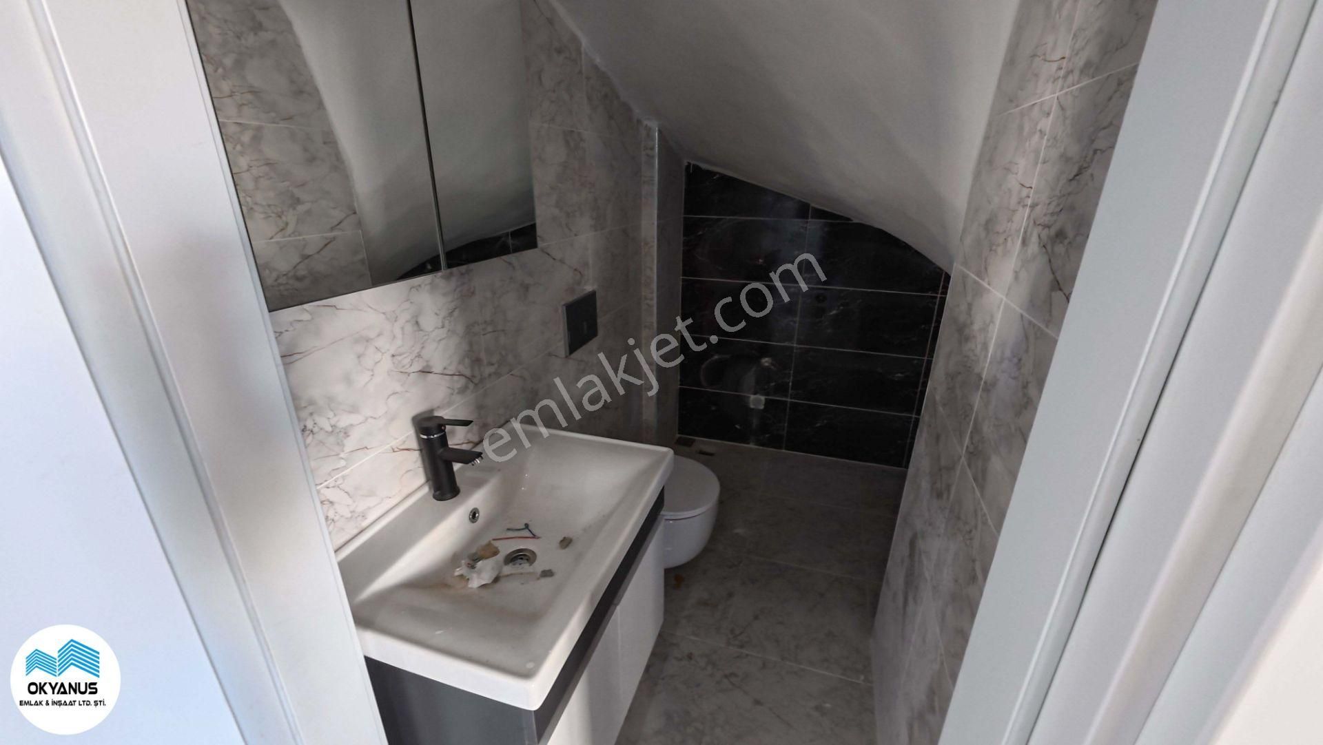 Kocaali Yalı Mah De Büyük Bahçeli Taş Detaylı 3+1 Villa - Görsel 25