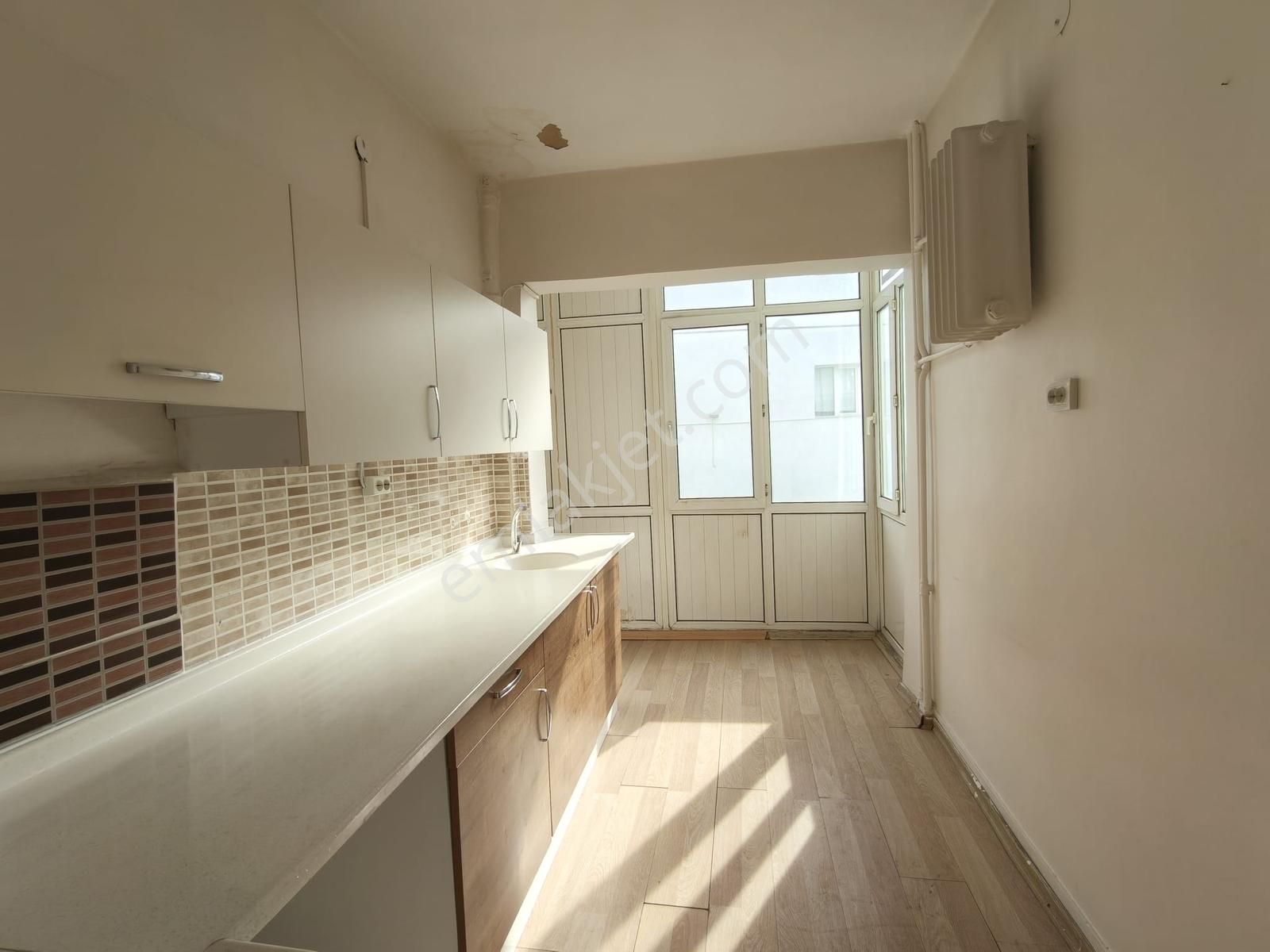 Esat/başçavuş/sok/ara/kat/3+1/140mtrk/ön/güneybatı/bağımsız/salo - Görsel 14