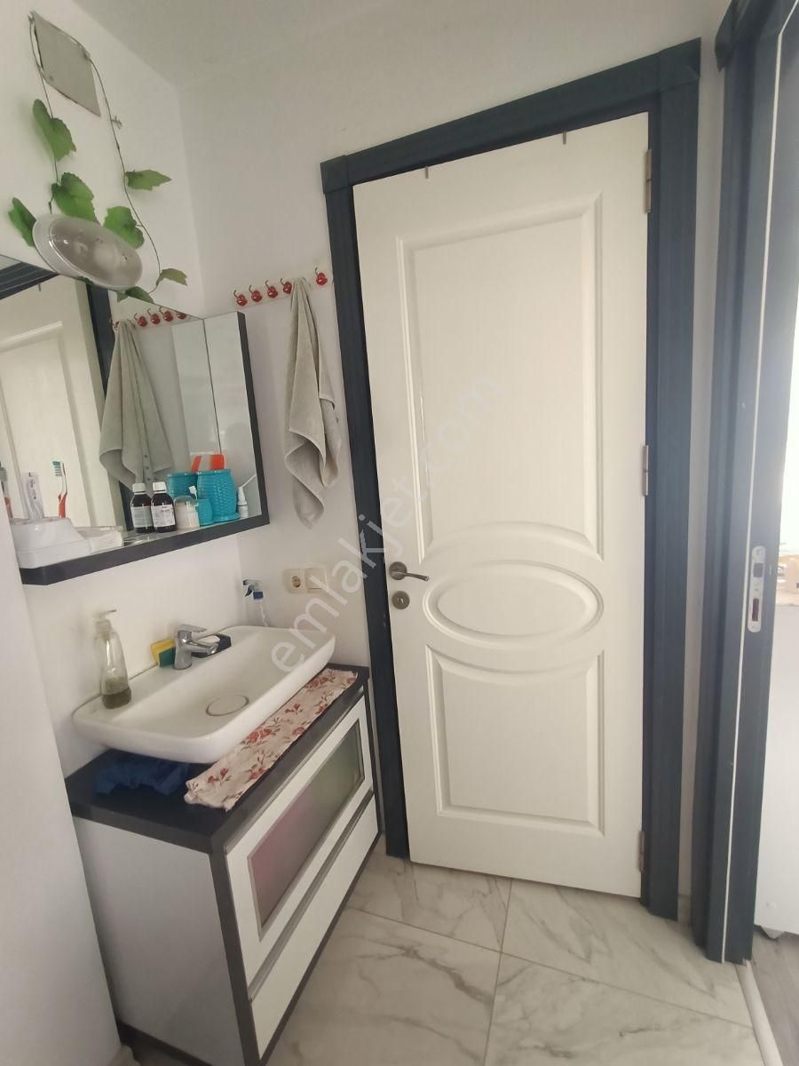 Mersin Mezitli Yeni Mahallede Satılık 1+1 Daire - Görsel 23