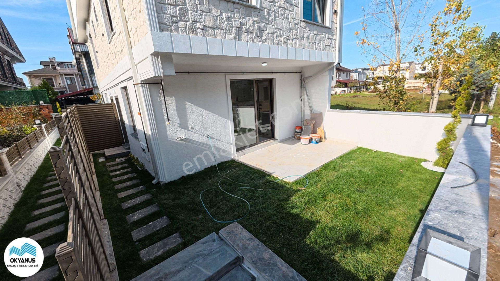 Kocaali De Yalı Mah’de Taş Detaylı, Ön Cephe 3+1 Villa –