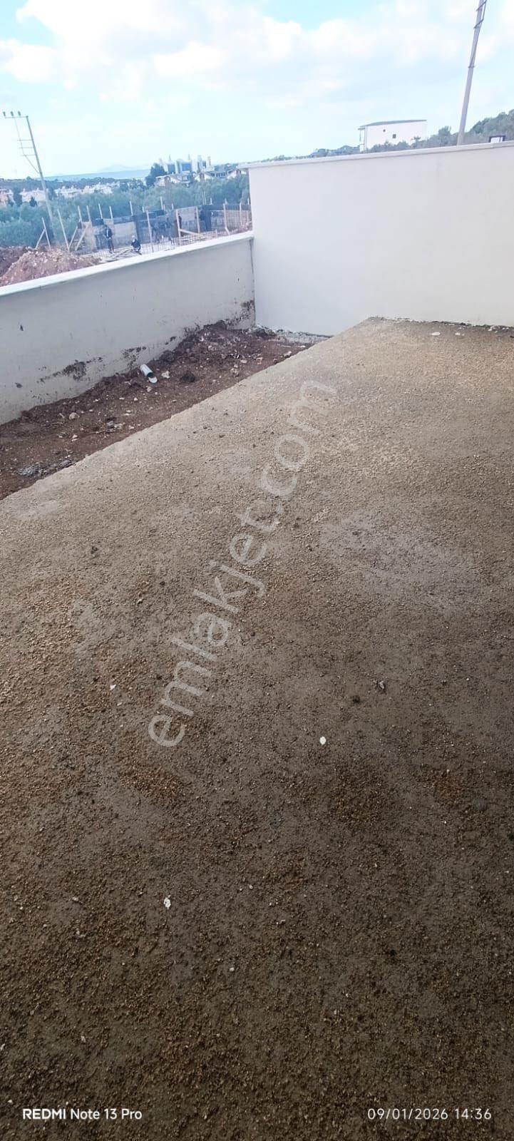 Efeler’de Deniz Manzaralı,3+1 Uygun Fiyatlı Villa - Görsel 4