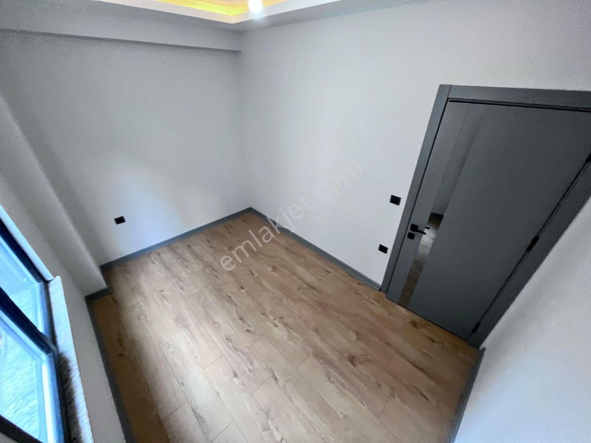 Parstan Altınkumda Denize Yakın Arakat Ebeveyn Banyolu 2+1 Daire - Görsel 14