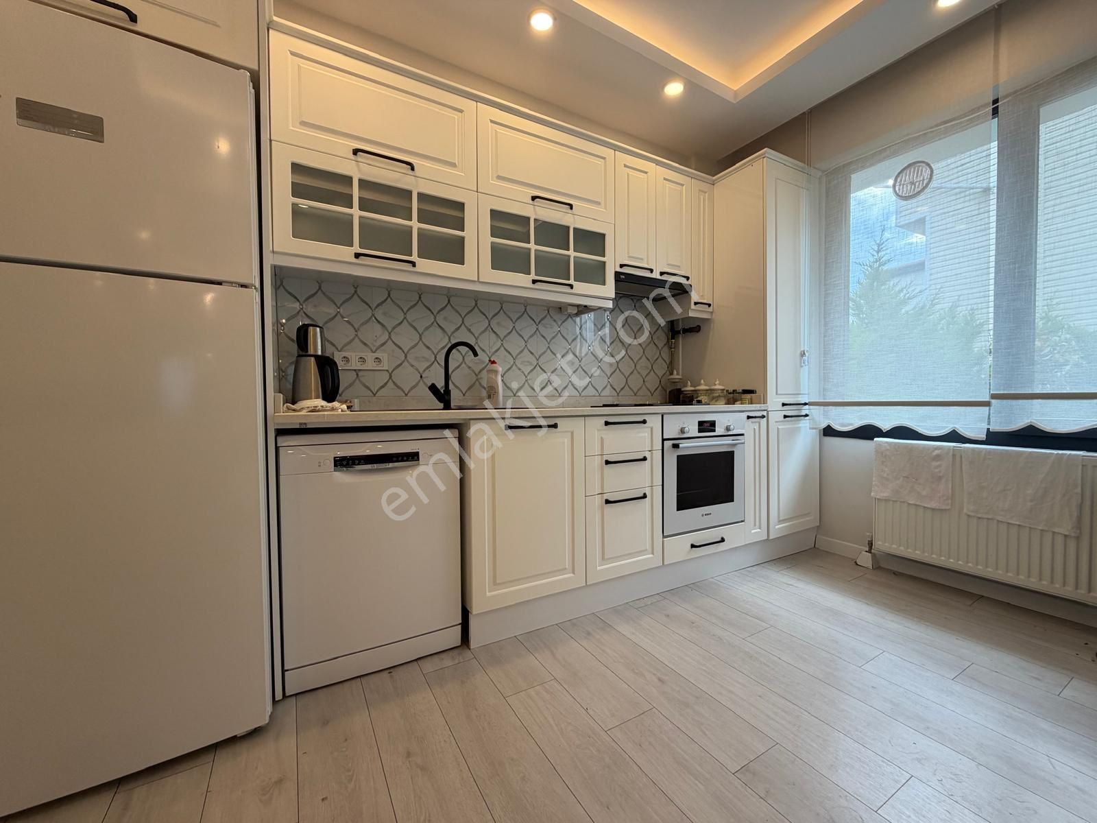 Denize Sıfır Sitede-lüks Eşyalı Yeni Trıpleks Villa - Görsel 14