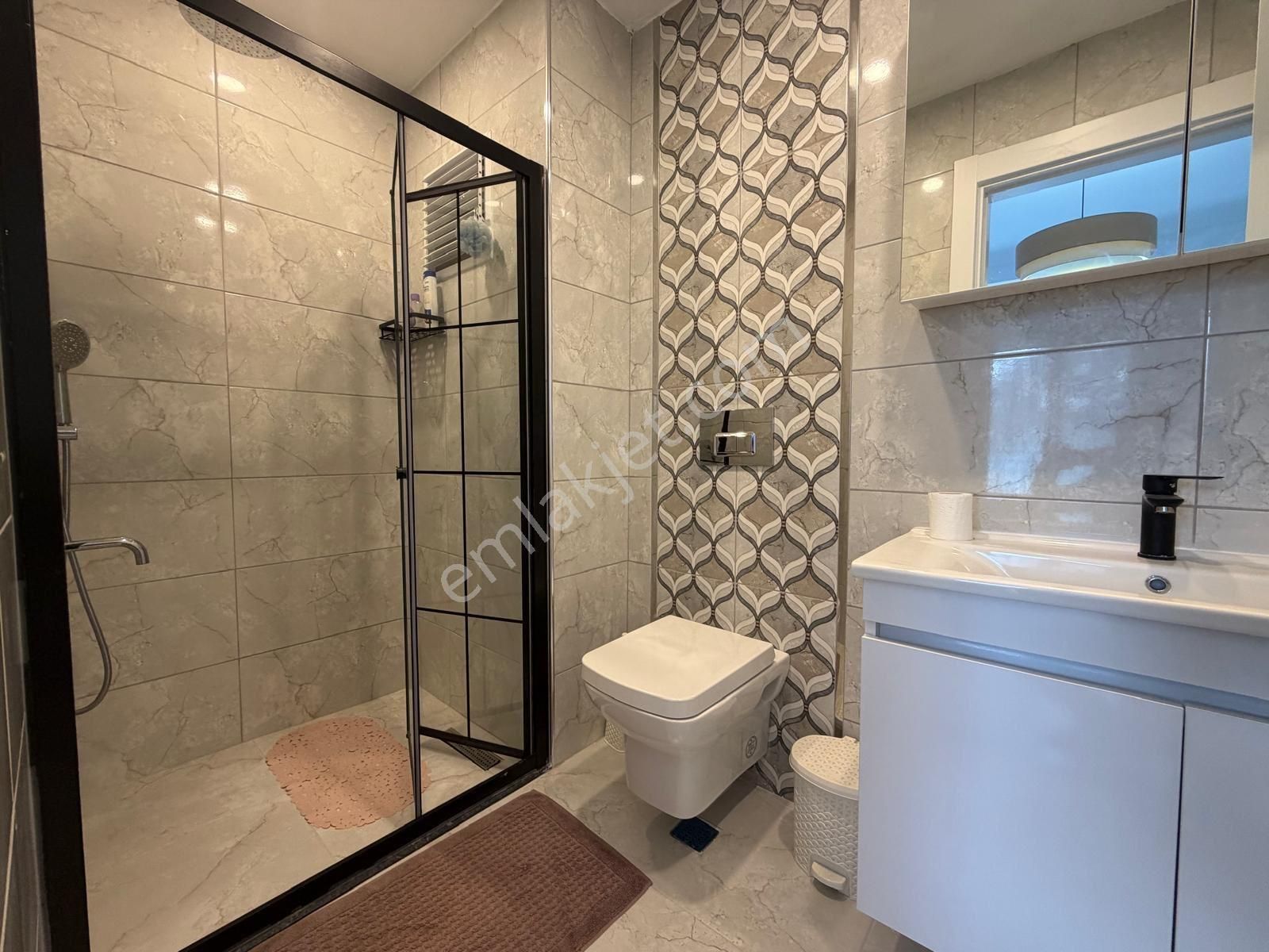 Denize Sıfır Sitede-lüks Eşyalı Yeni Trıpleks Villa - Görsel 24