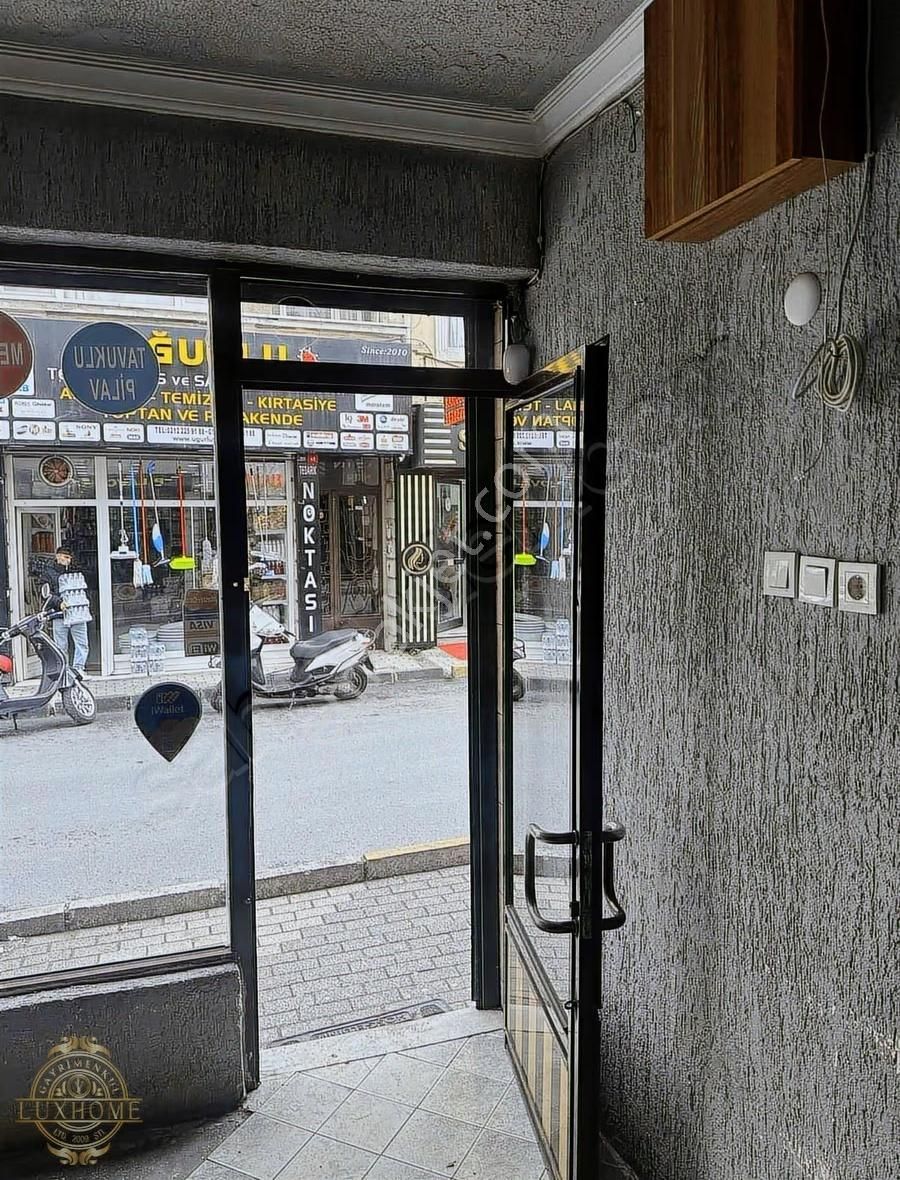 Feriköy Bomonti Yolu Üzerinde Köşe Fırsat Kiralık Dükkan - Görsel 6