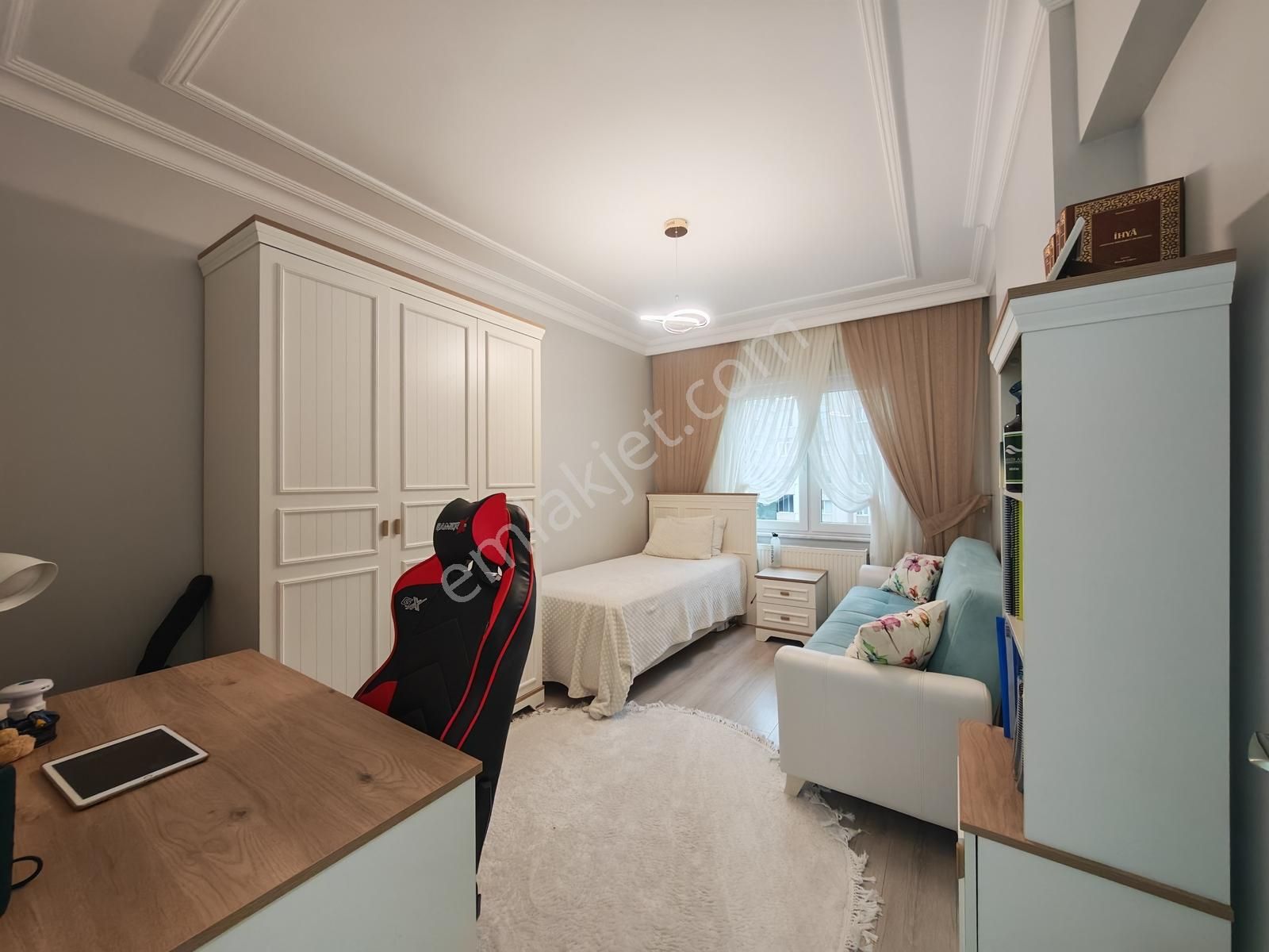 Metrobuse 5 Dk Barbaros Mah. 160 M2 Tadilatlı Satılık 3+1 Daire - Görsel 15