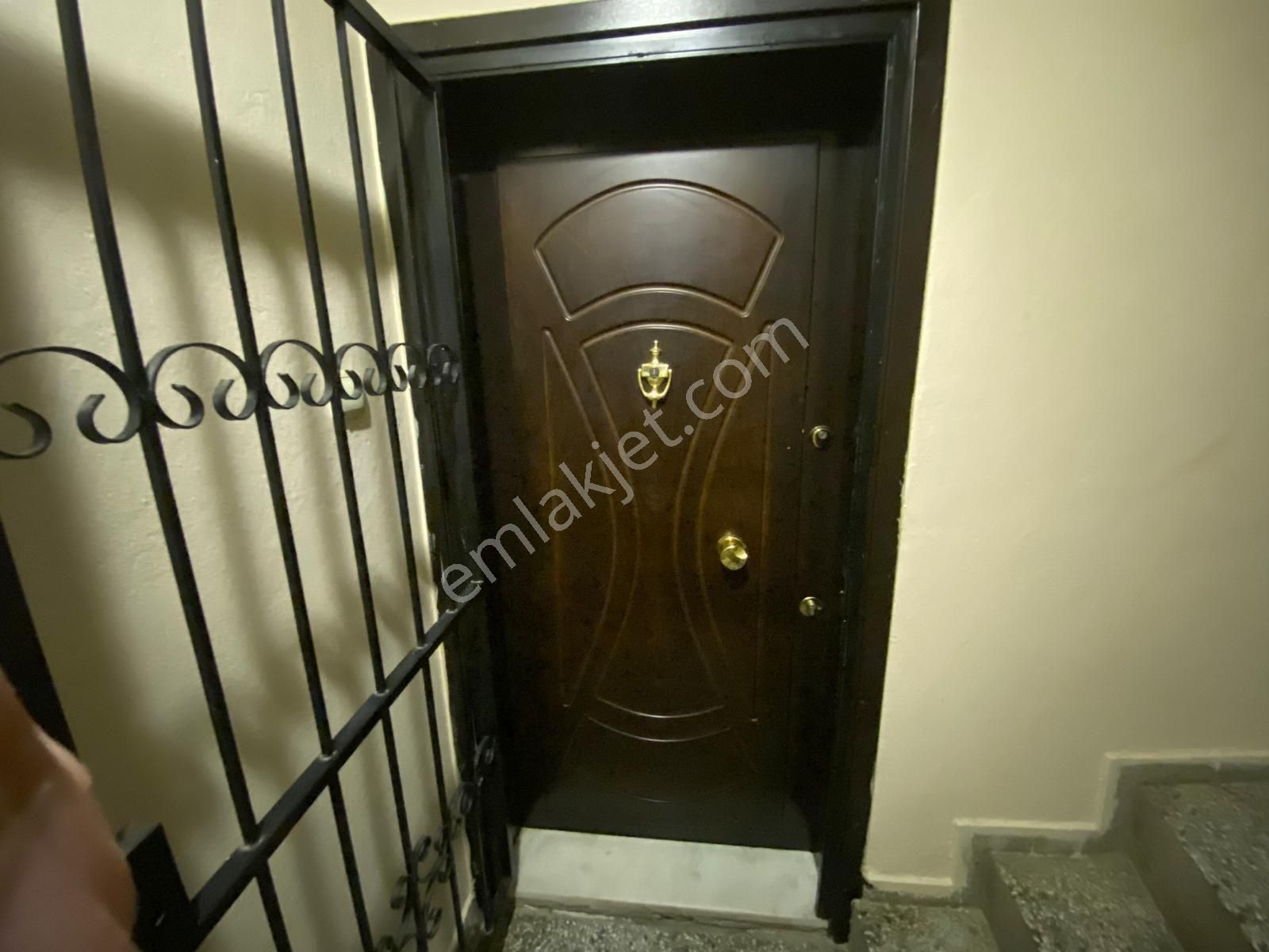 İzmir Balçova Onur Mah 2+1 Merkezi Yerde Avm Metro - Görsel 17