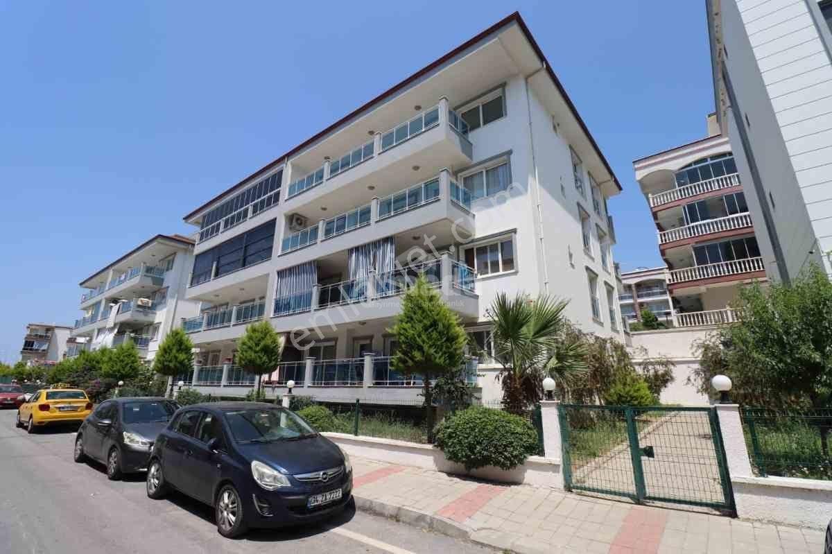 Kuşadası Değirmendere'de Deniz Manzaralı 3+1 Çatı Dubleks - Görsel 2