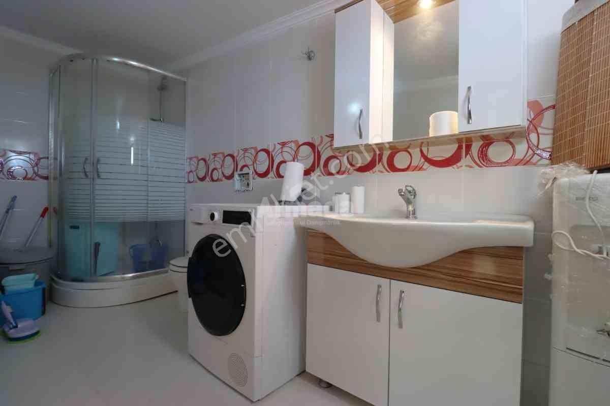 Kuşadası Değirmendere'de Deniz Manzaralı 3+1 Çatı Dubleks - Görsel 13