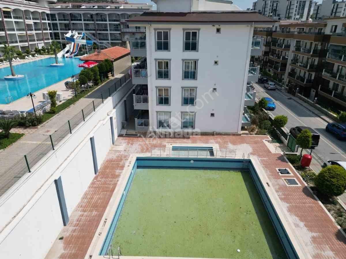 Kuşadası Değirmendere'de Deniz Manzaralı 3+1 Çatı Dubleks - Görsel 17