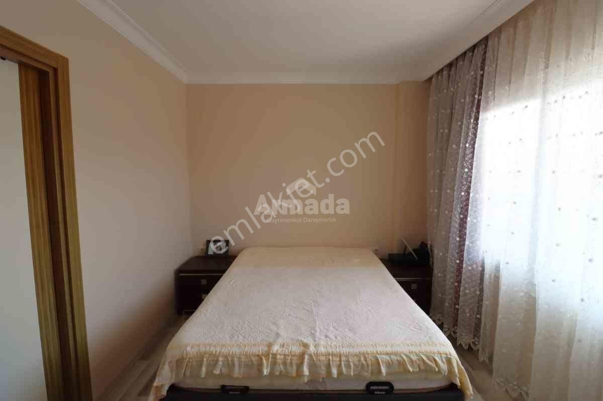 Kuşadası Değirmendere'de Deniz Manzaralı 3+1 Çatı Dubleks - Görsel 9