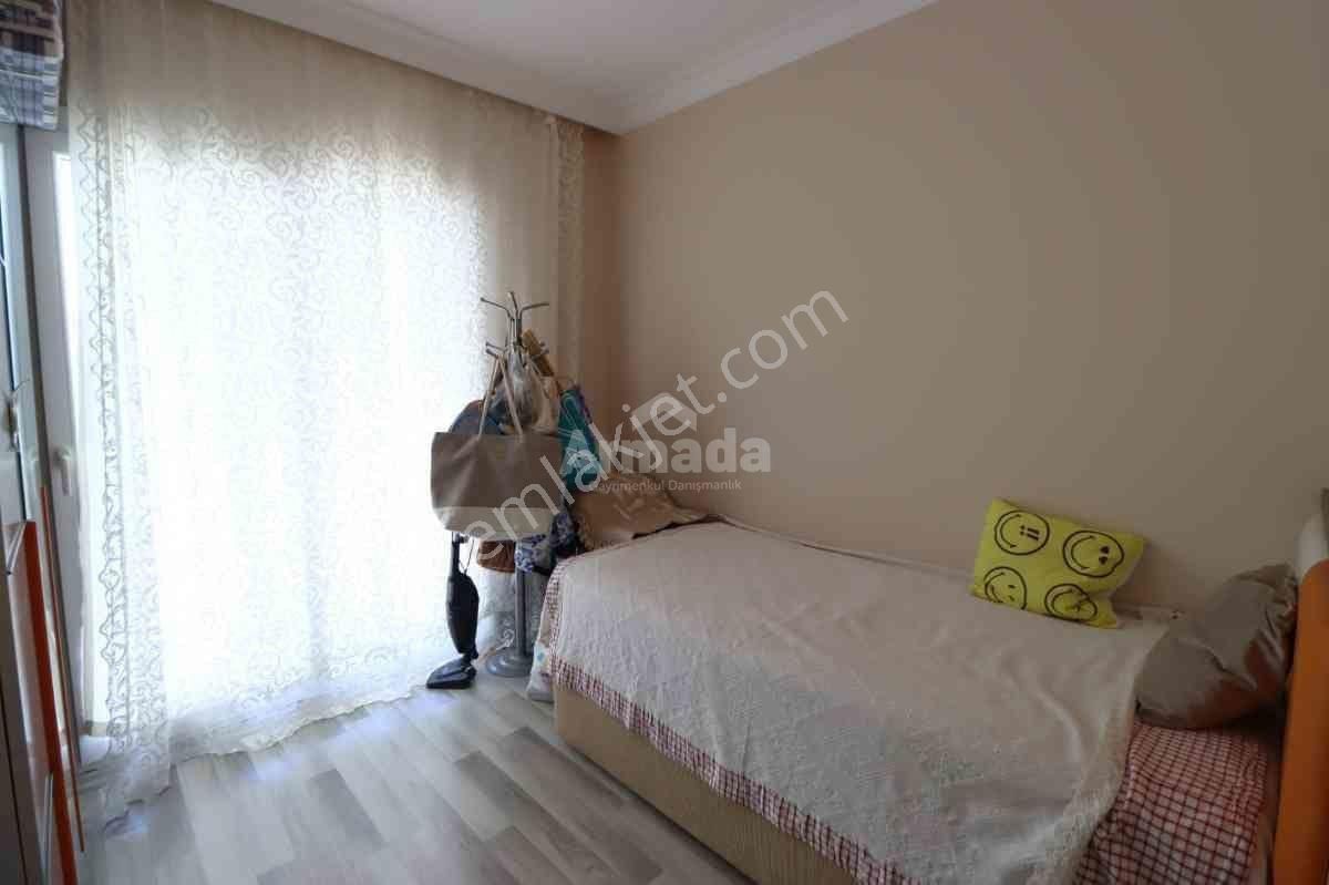 Kuşadası Değirmendere'de Deniz Manzaralı 3+1 Çatı Dubleks - Görsel 5