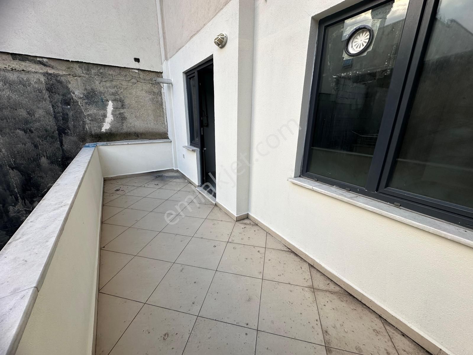 Altınova Merkez | Işıklar Mevkii 50 M² 1+0 Stüdyo Daire - Görsel 13