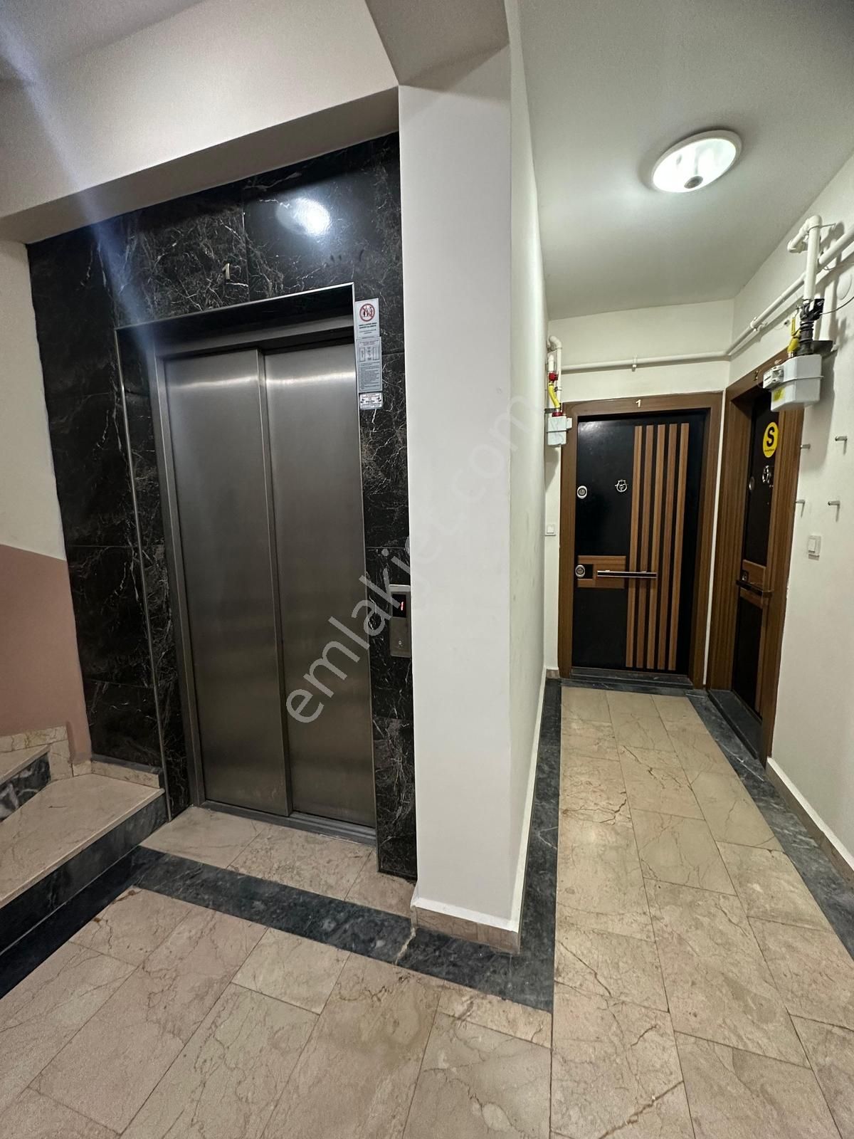 Altınova Merkez | Işıklar Mevkii 50 M² 1+0 Stüdyo Daire - Görsel 31