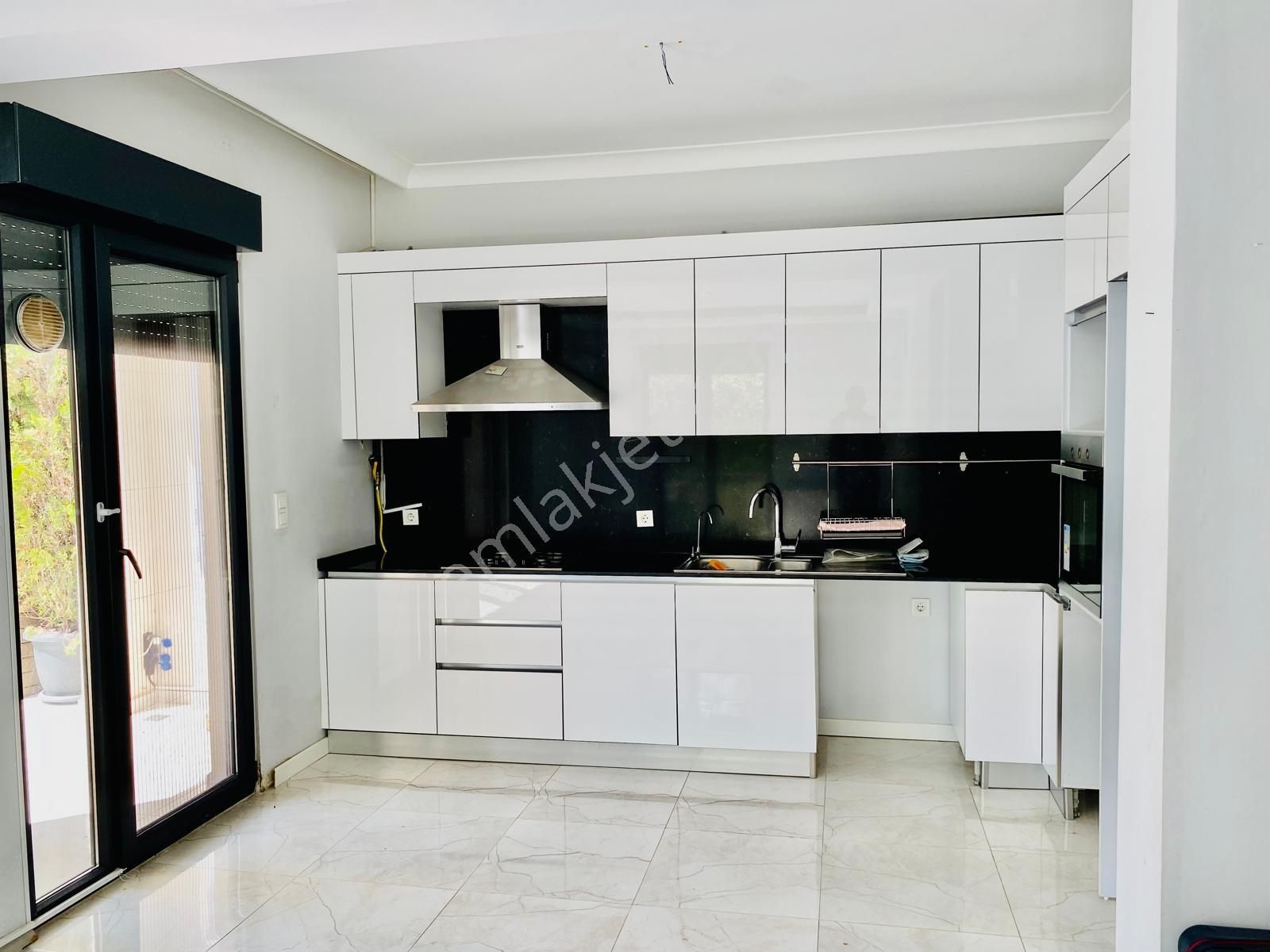 Tuzla Postane Mahallesi Harika(!) Bahçe Katı.. - Görsel 16