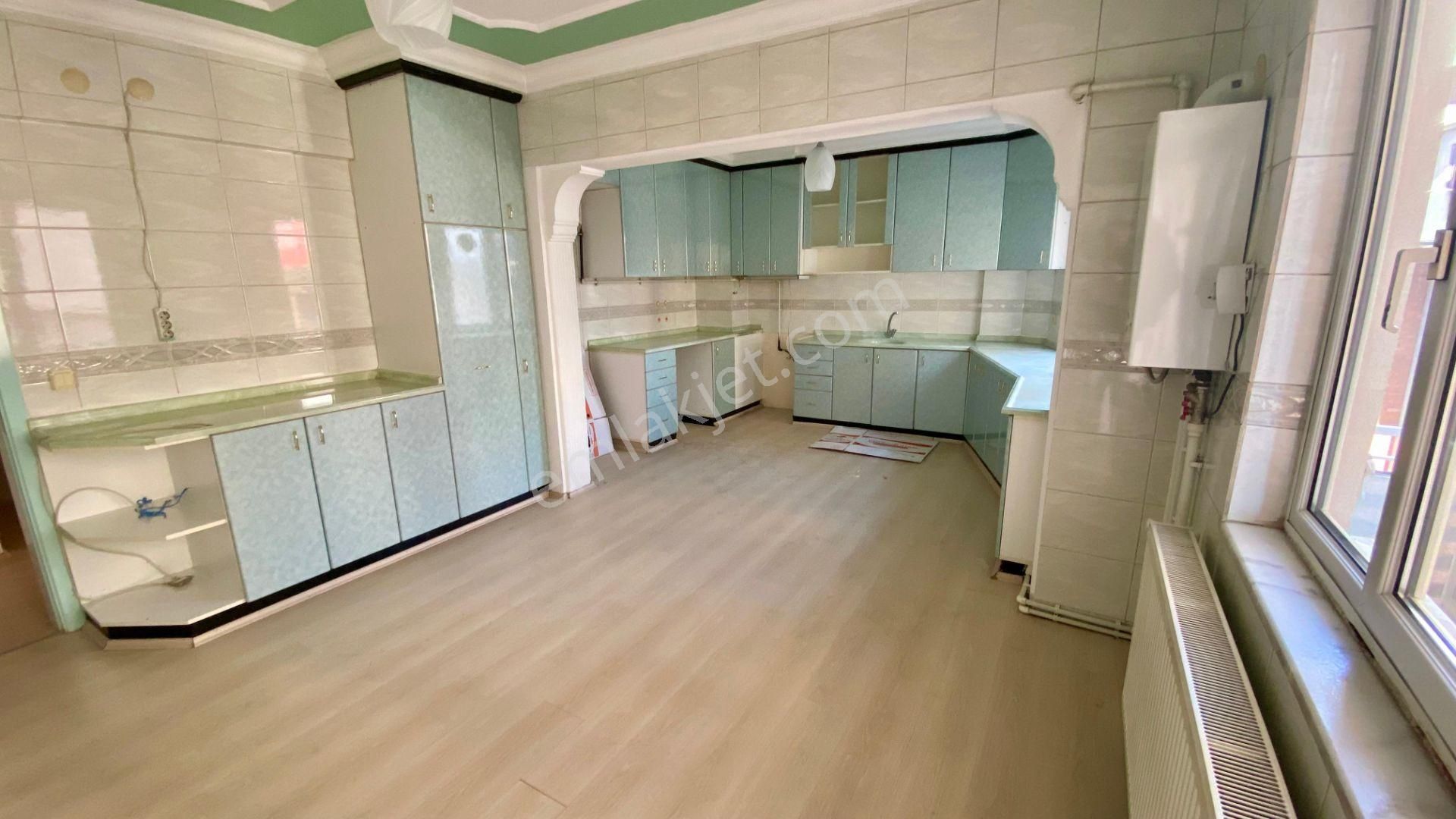 173m² Geniş 3+1 Hacıkaplanlar 3 Cephe 3 Balkon Arakat Köşe Daire - Görsel 9