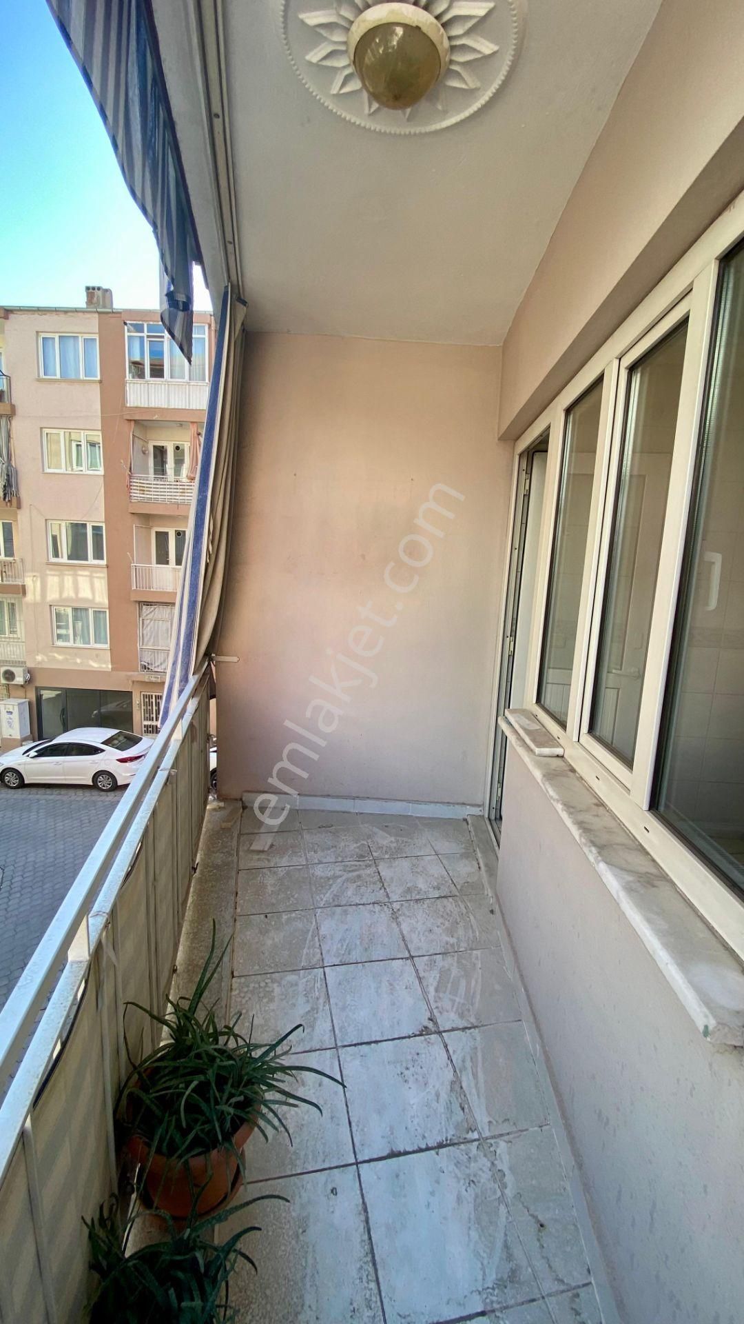 173m² Geniş 3+1 Hacıkaplanlar 3 Cephe 3 Balkon Arakat Köşe Daire - Görsel 11
