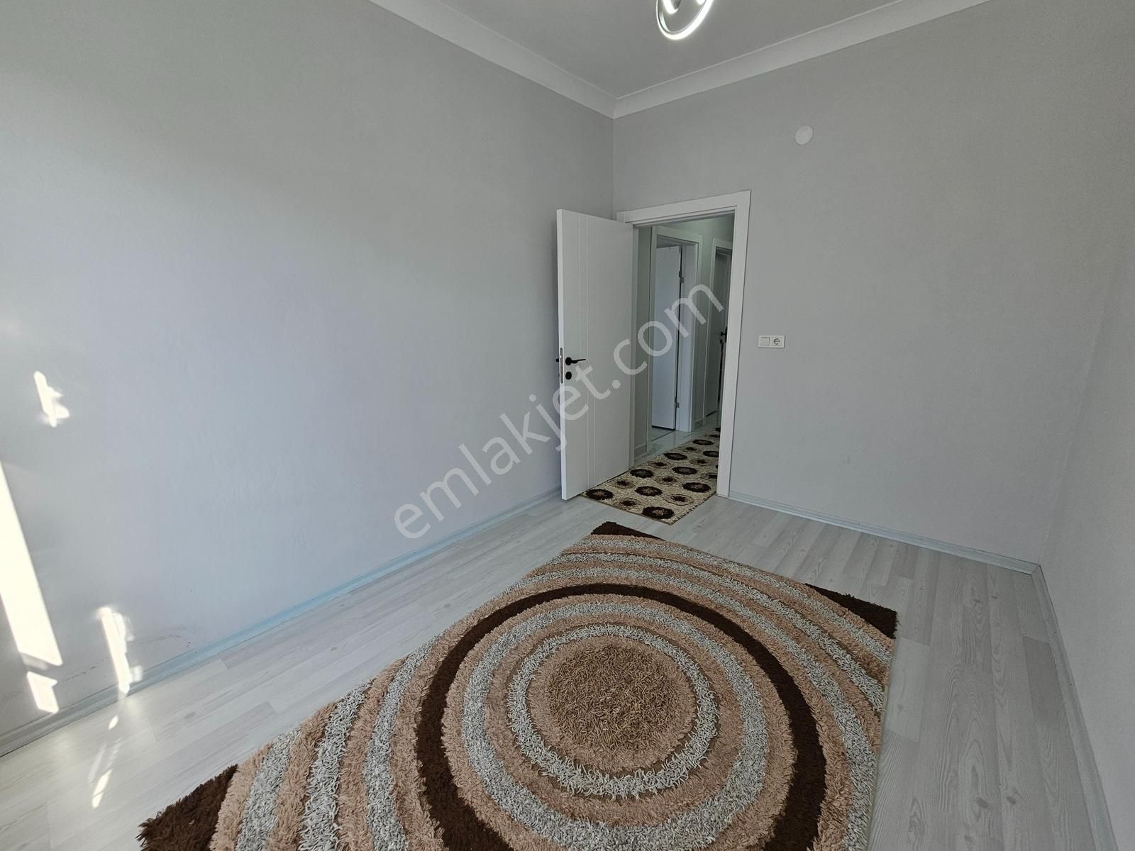 Deniz'den 5+1 Köşe Parsel, Müstakil Havuzlu, Geniş Bahçeli Villa - Görsel 27