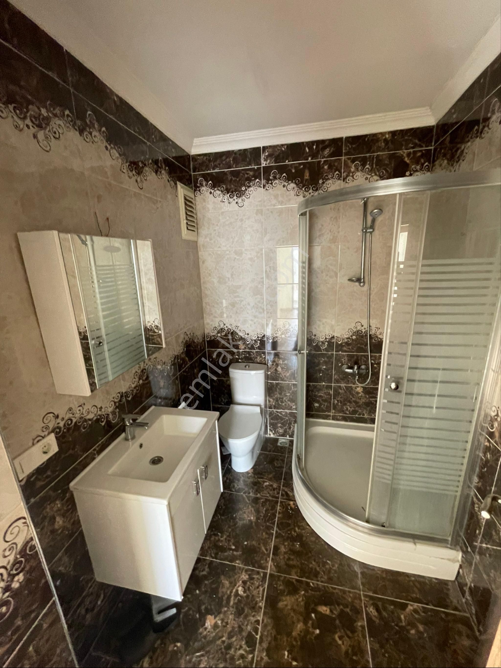 Emlakçe G.y.m Den Fatih Mah 2+1 Kiralık Lüks Daire - Görsel 11