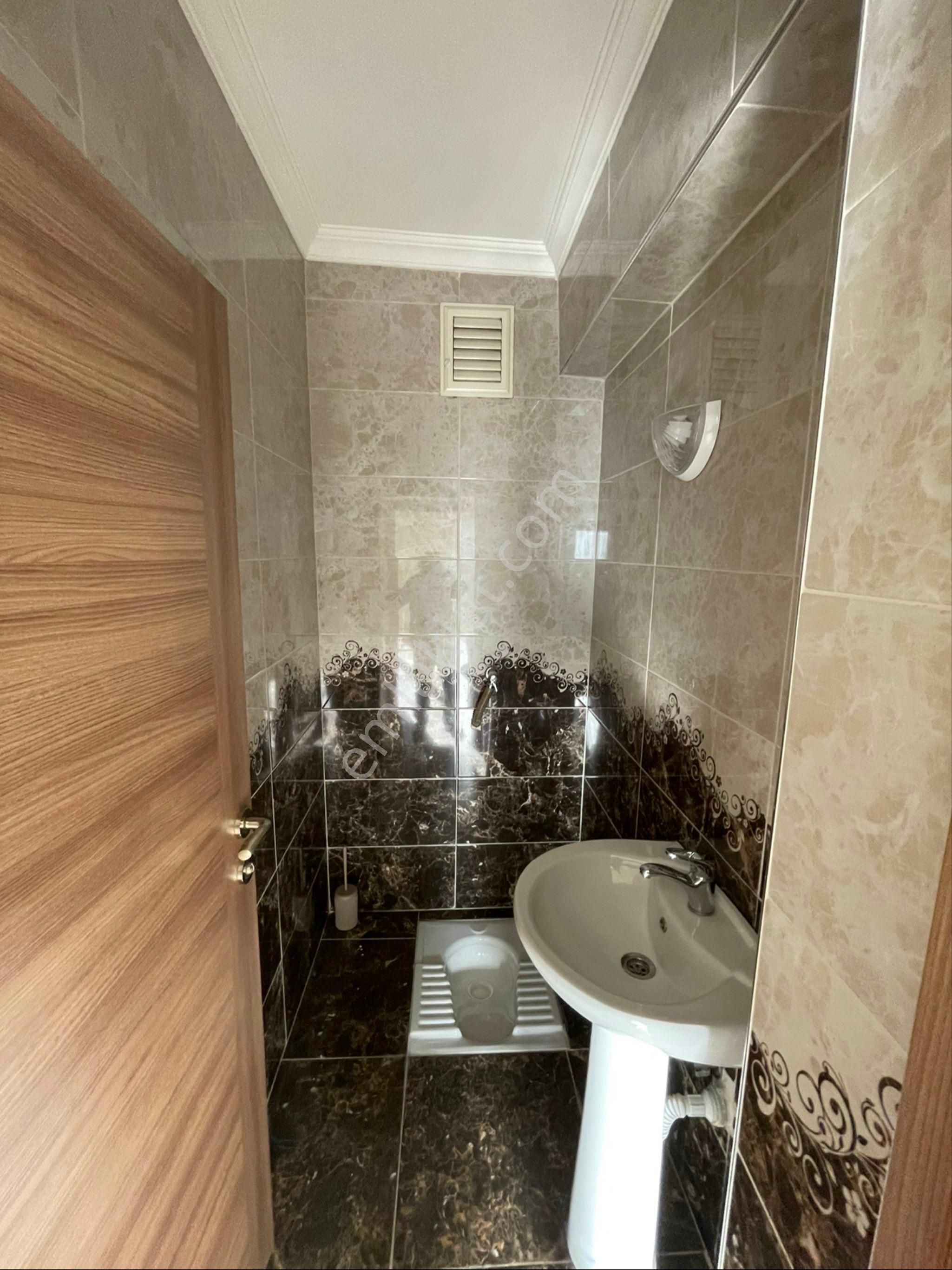 Emlakçe G.y.m Den Fatih Mah 2+1 Kiralık Lüks Daire - Görsel 15